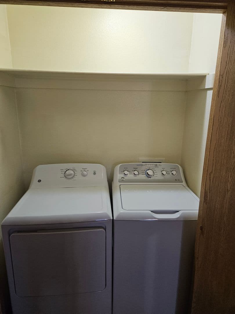 Centerton Apartment: Sadie Ln