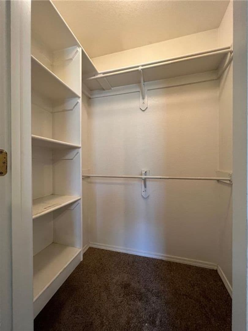 Fayetteville Apartment: 1682-1684 Evening