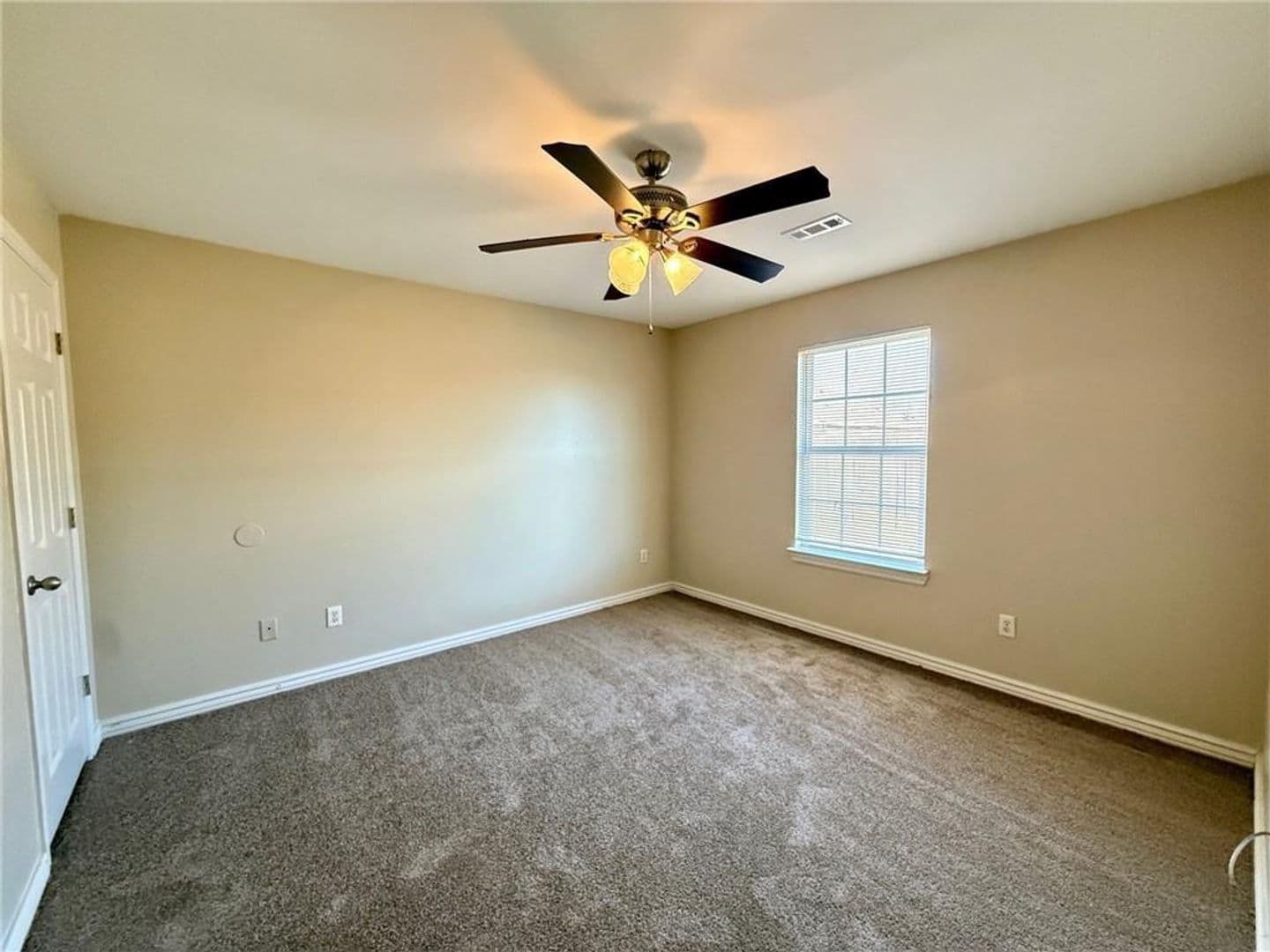 Centerton Apartment: 255 - 257 Graystone