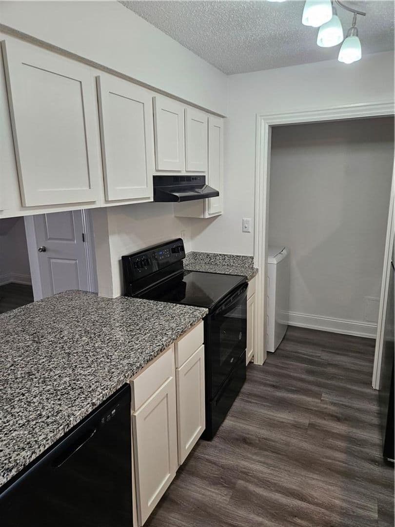 Bentonville Townhome: 1301 E Central Ave