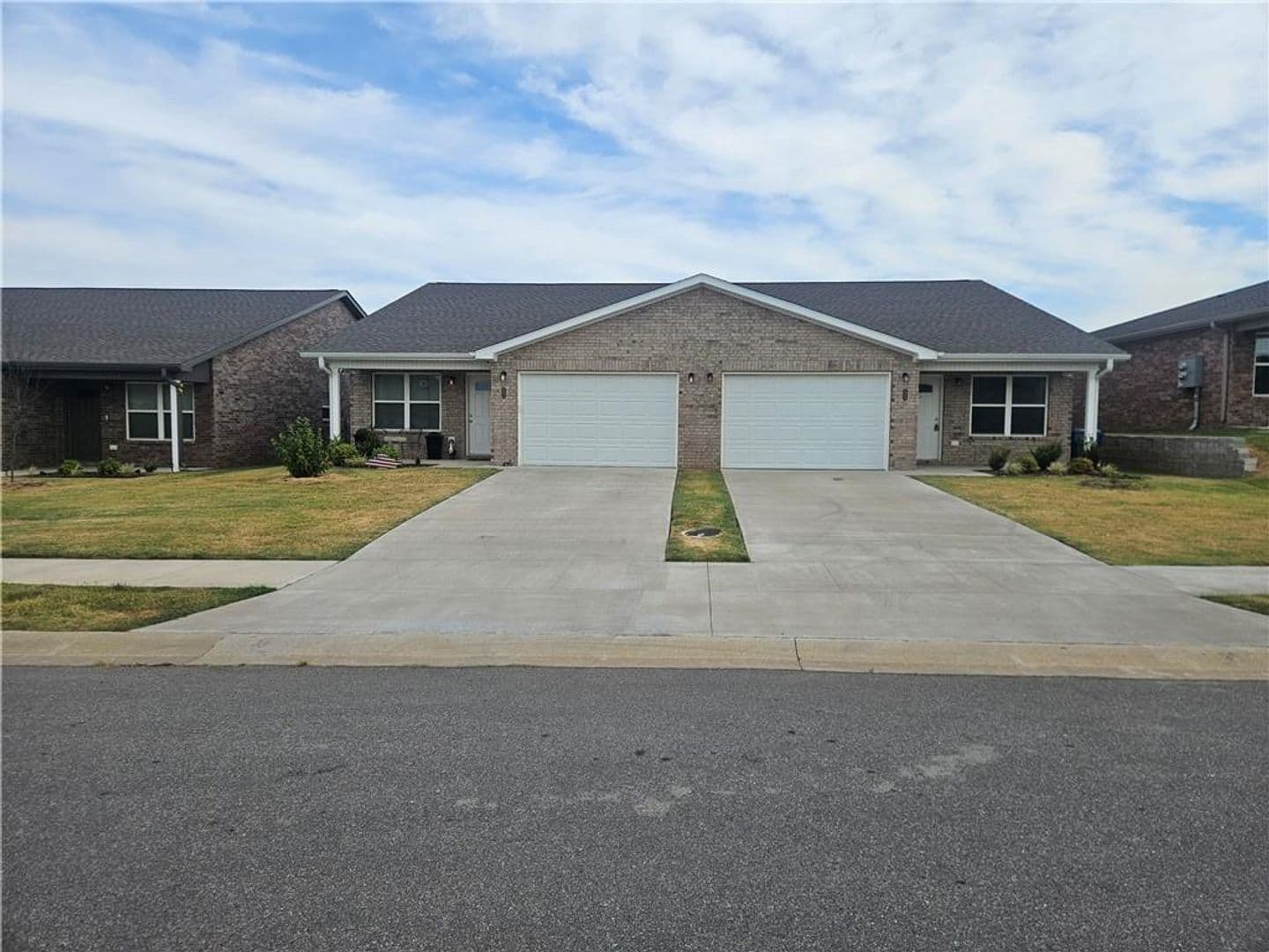 Bentonville Multiplex: Mason Valley Townhomes