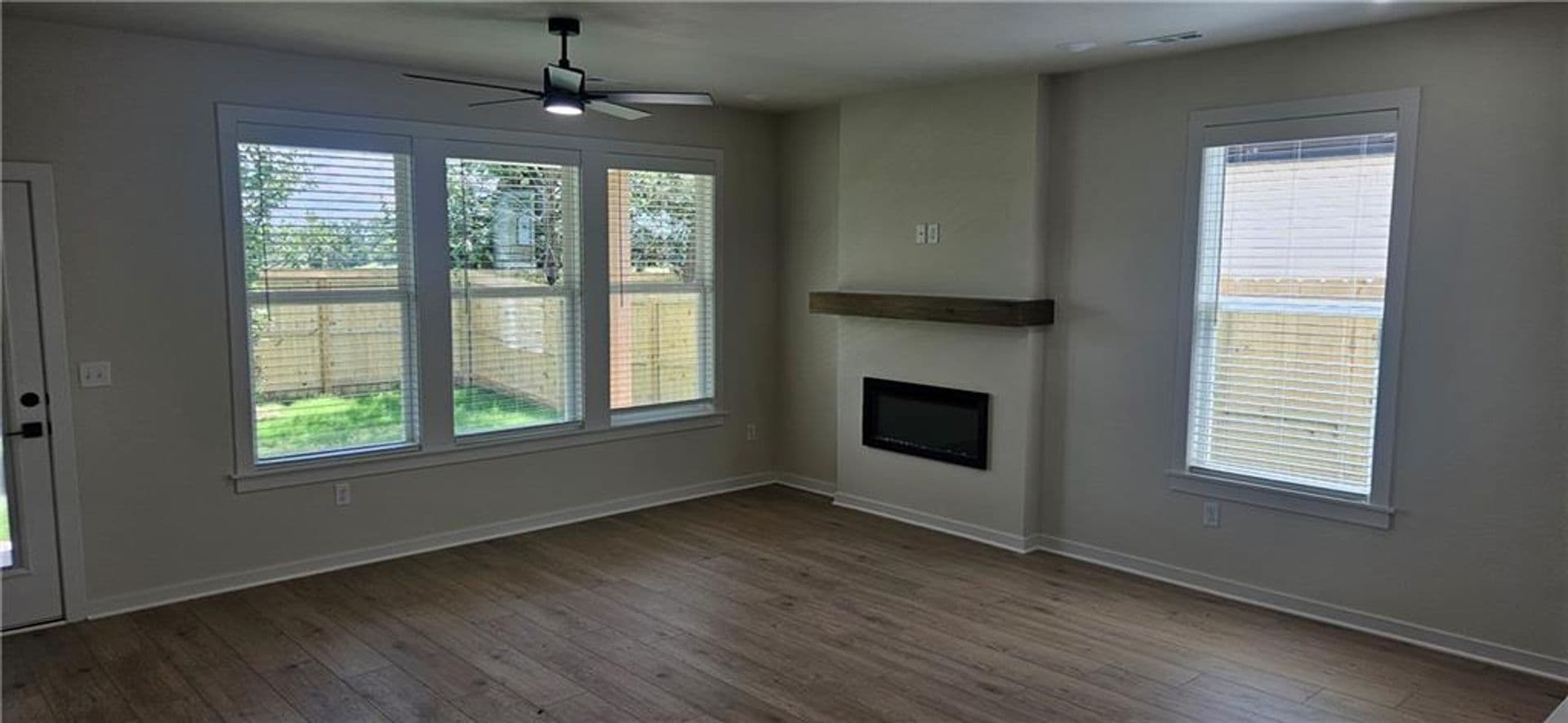 Bentonville House: 6005 Coywolf