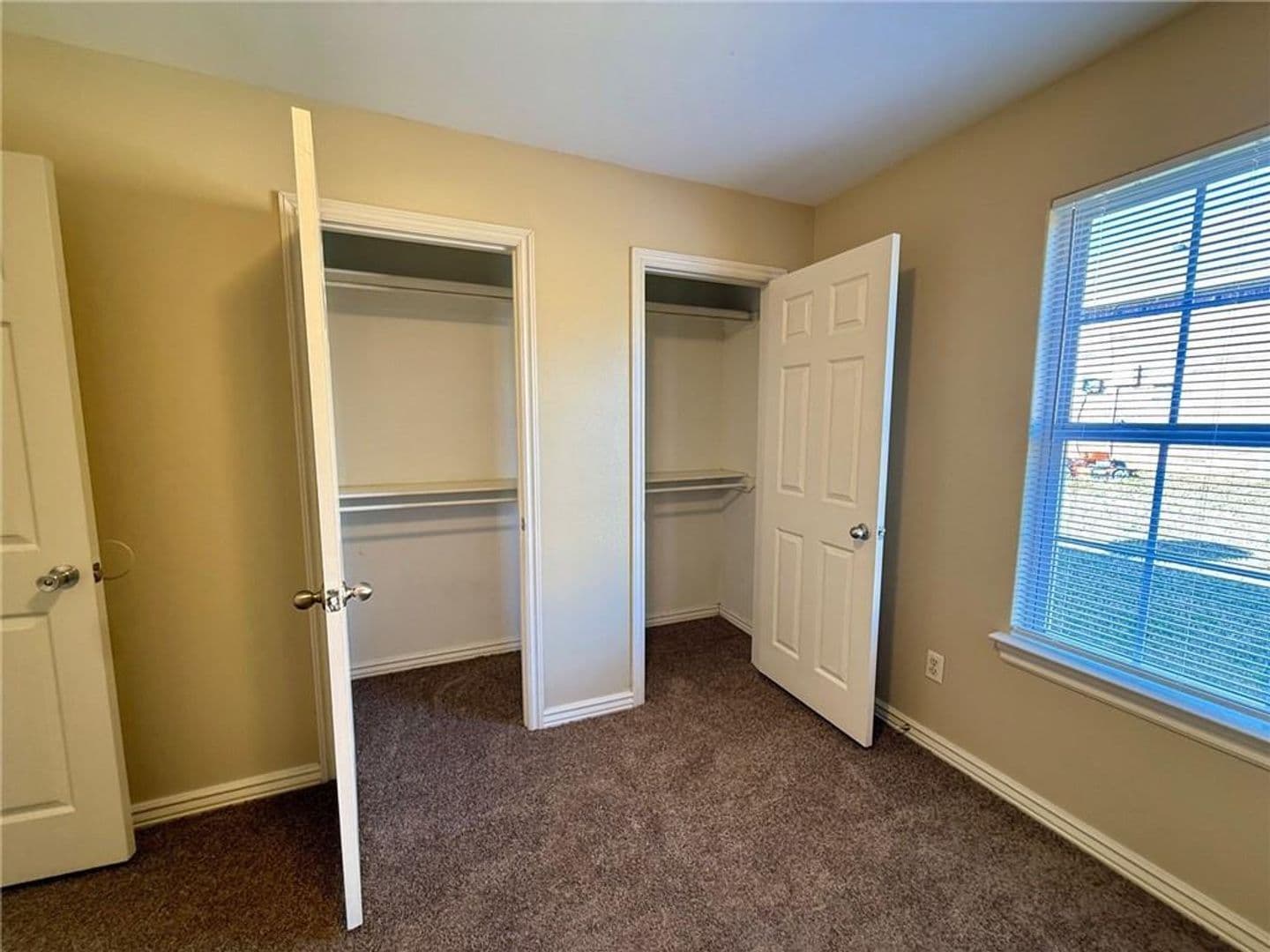 Centerton Apartment: 255 - 257 Graystone