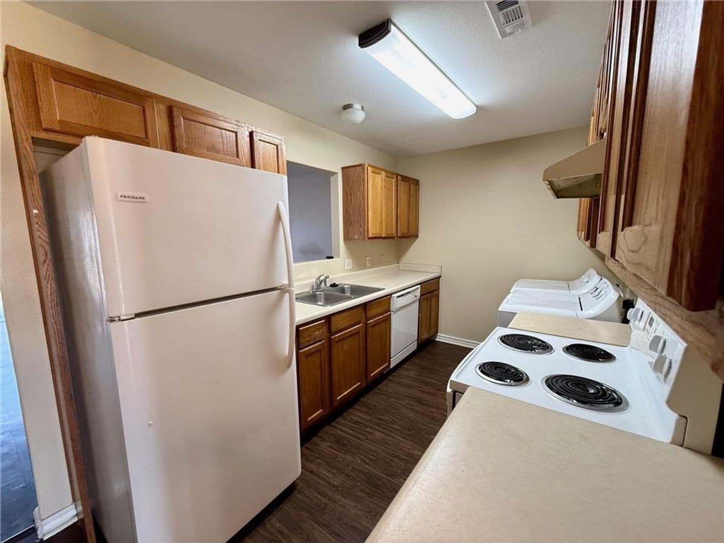 Centerton Apartment: 255 - 257 Graystone