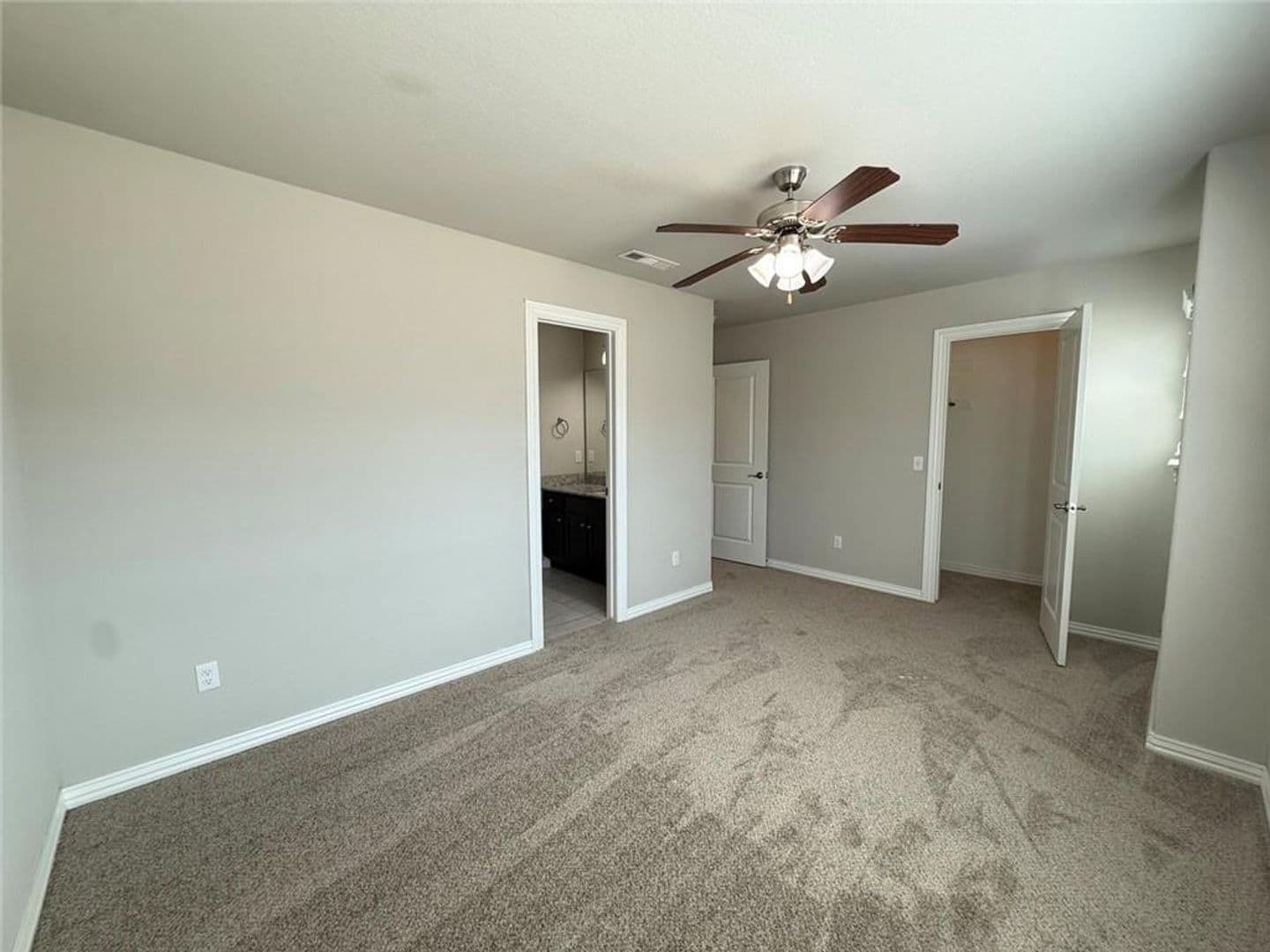 Rogers Apartment: 2725 - 2731 Kilimanjaro