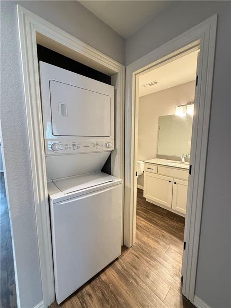 Fayetteville Apartment: 721 Taylor #1 - #4