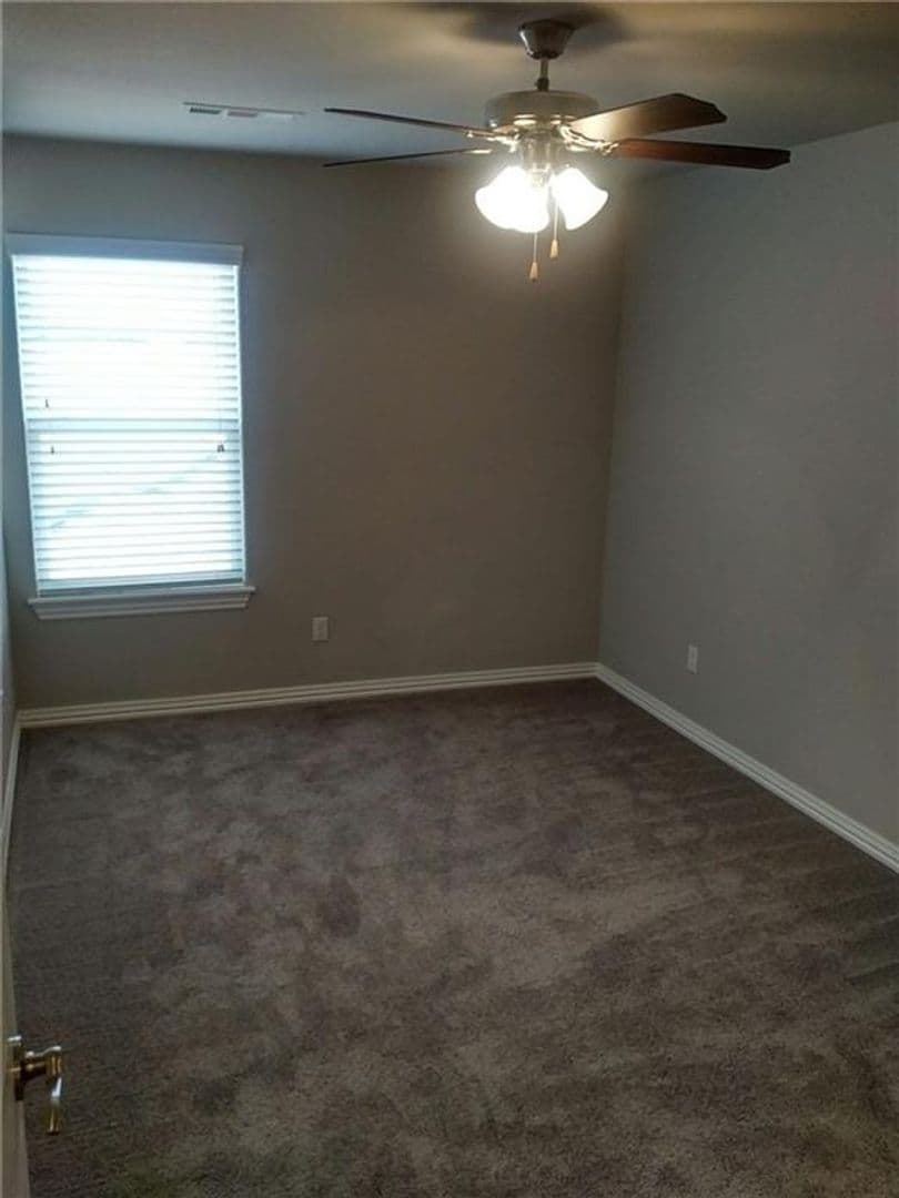 Rogers Apartment: 2725 - 2731 Kilimanjaro