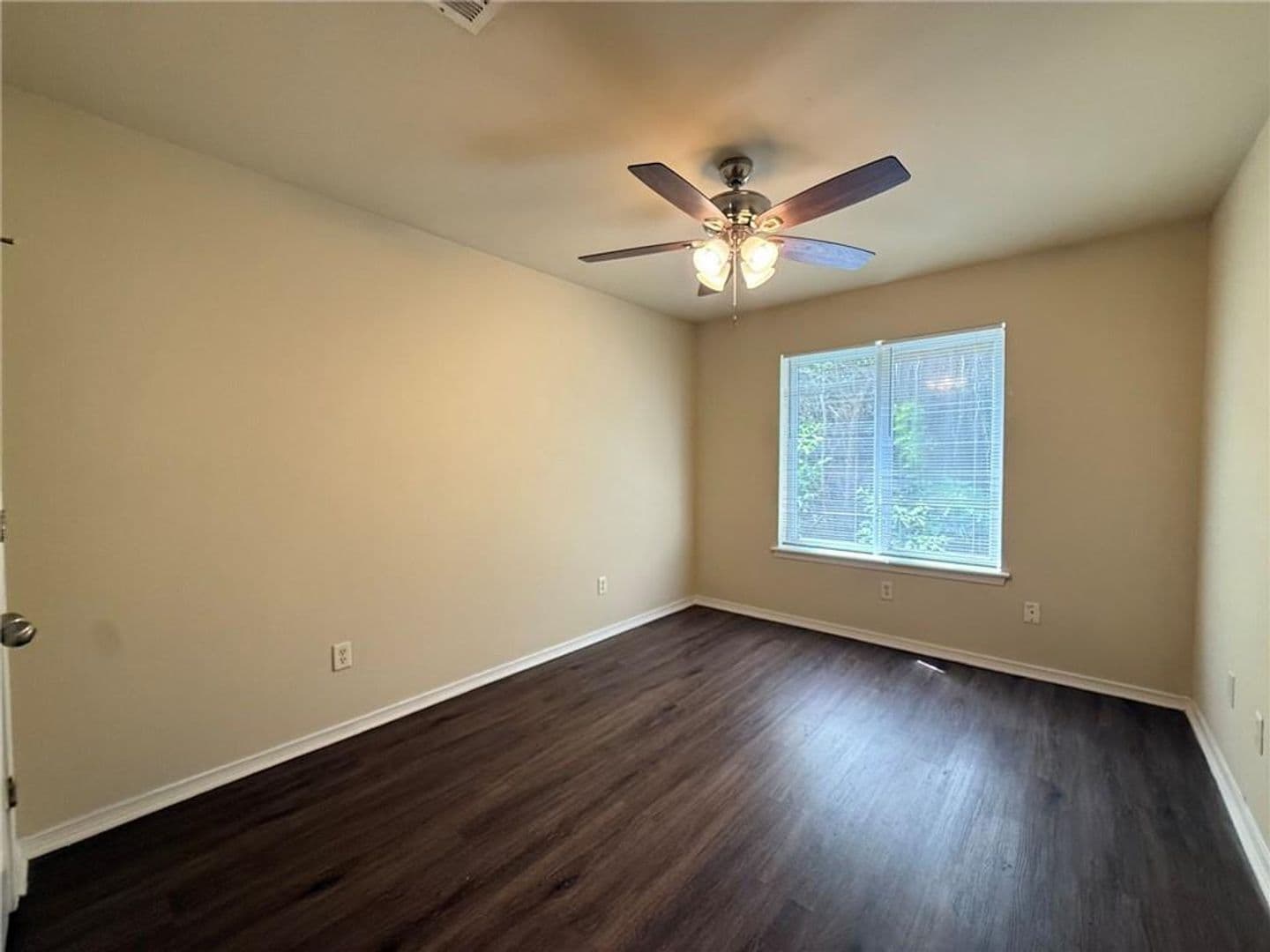 Fayetteville Apartment: Piedmont Pl