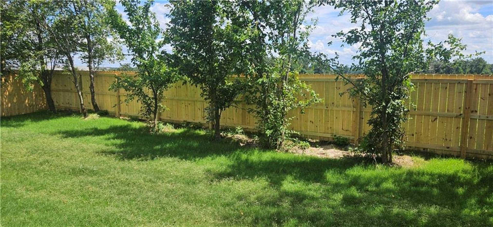 Bentonville House: 6005 Coywolf