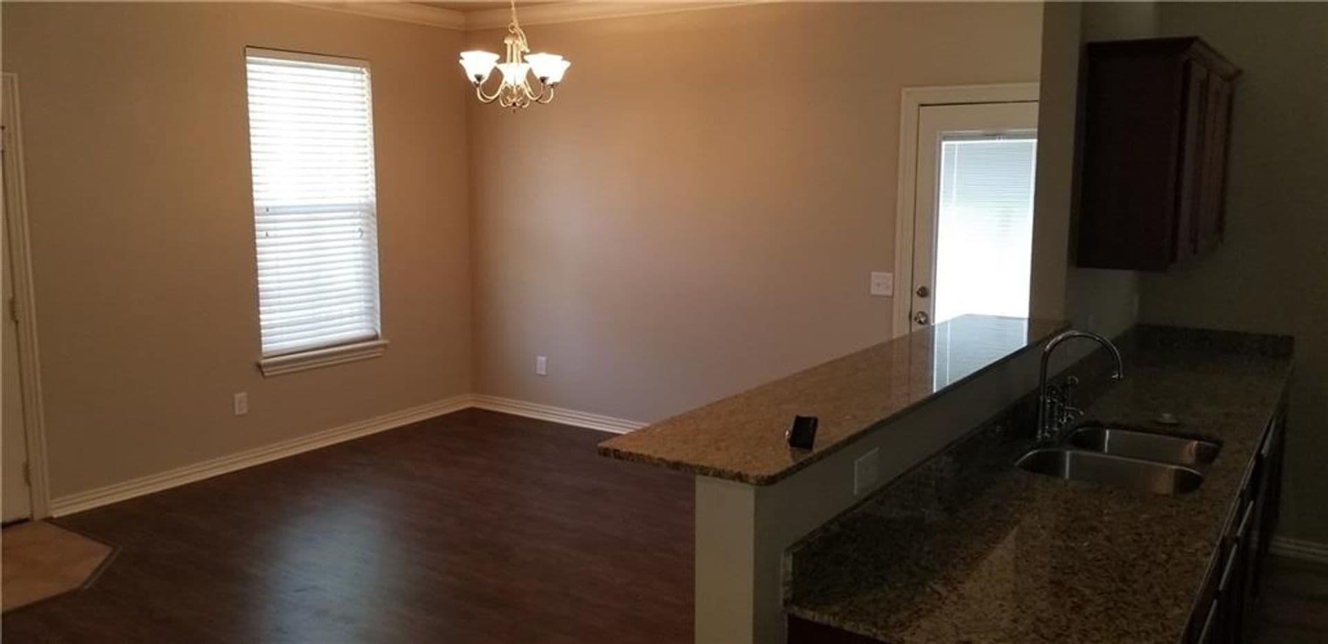 Fayetteville House: 631 Longfellow