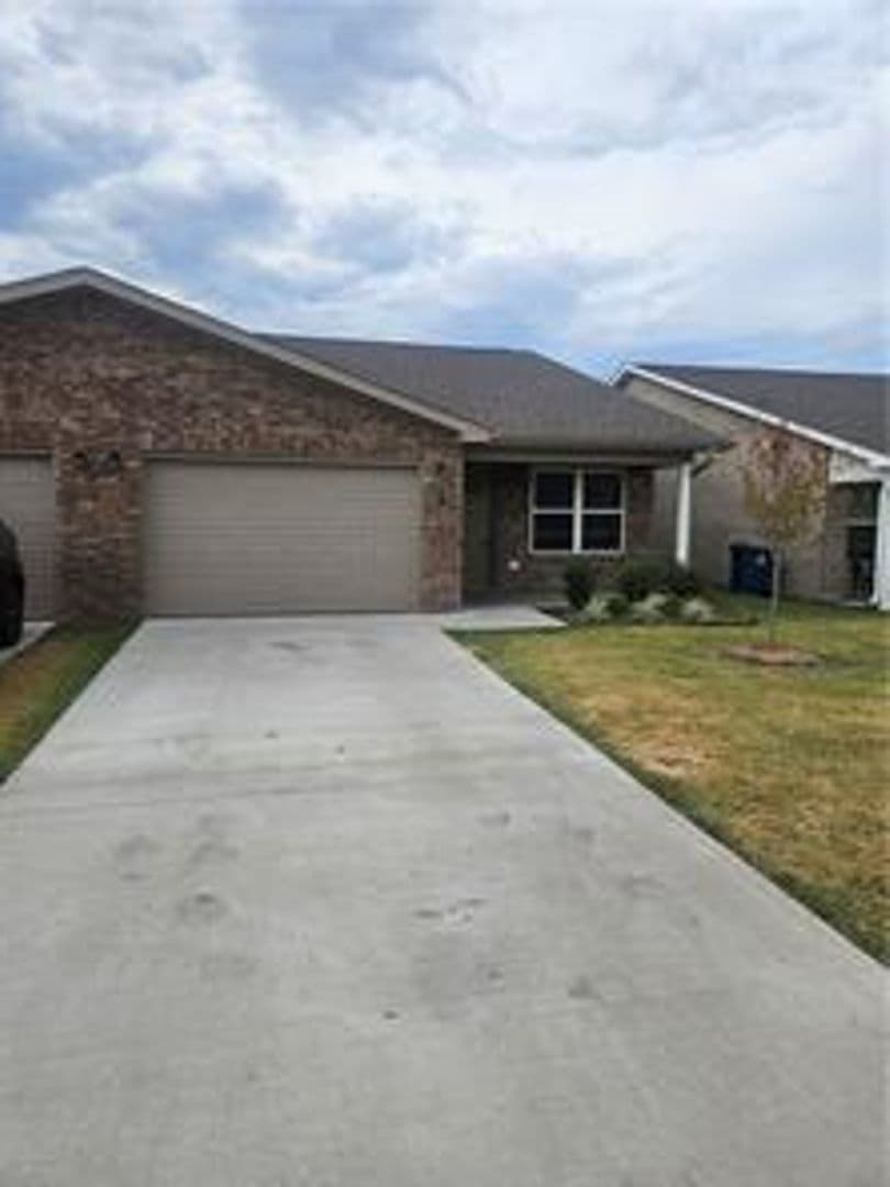Bentonville Multiplex: Mason Valley Townhomes