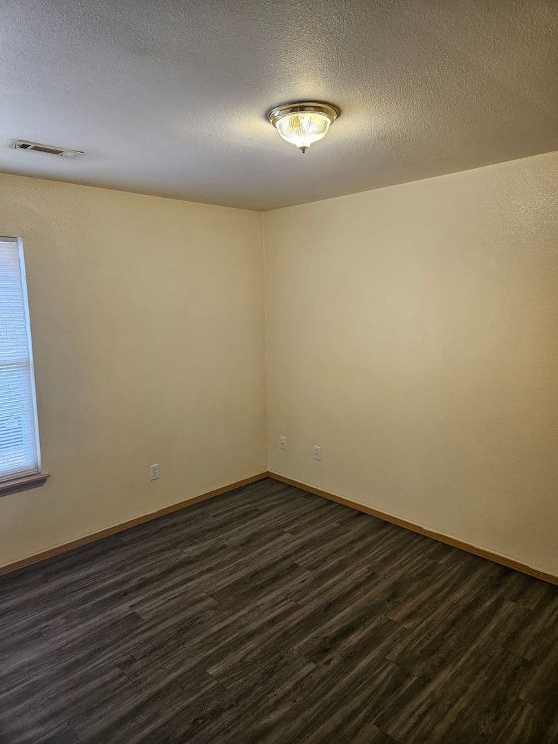 Centerton Apartment: Sadie Ln
