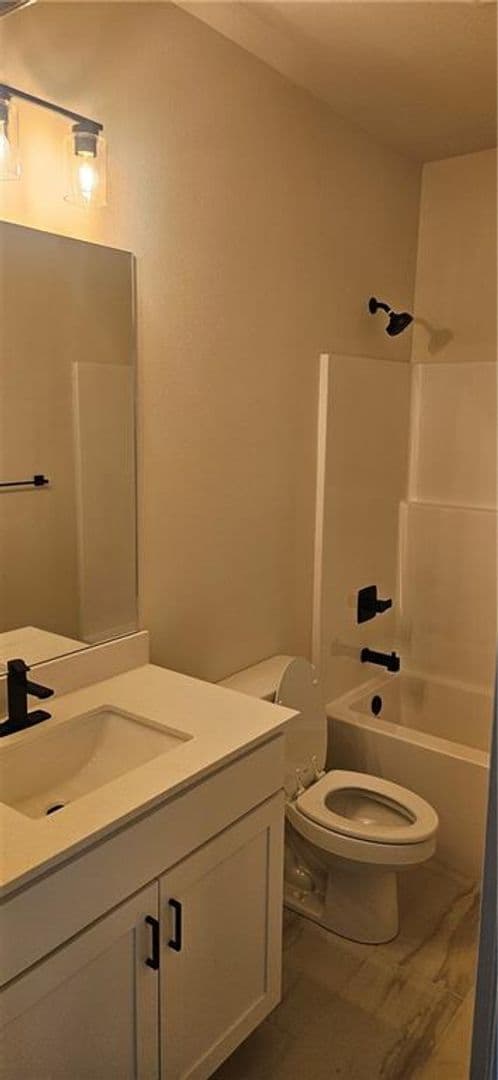 Bentonville House: 6005 Coywolf
