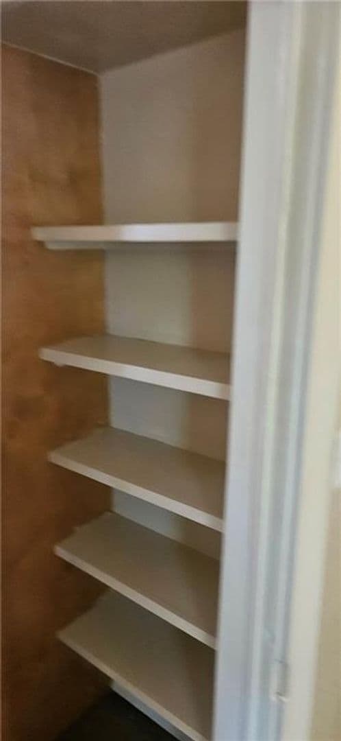 Fayetteville Apartment: 628 N Whitham