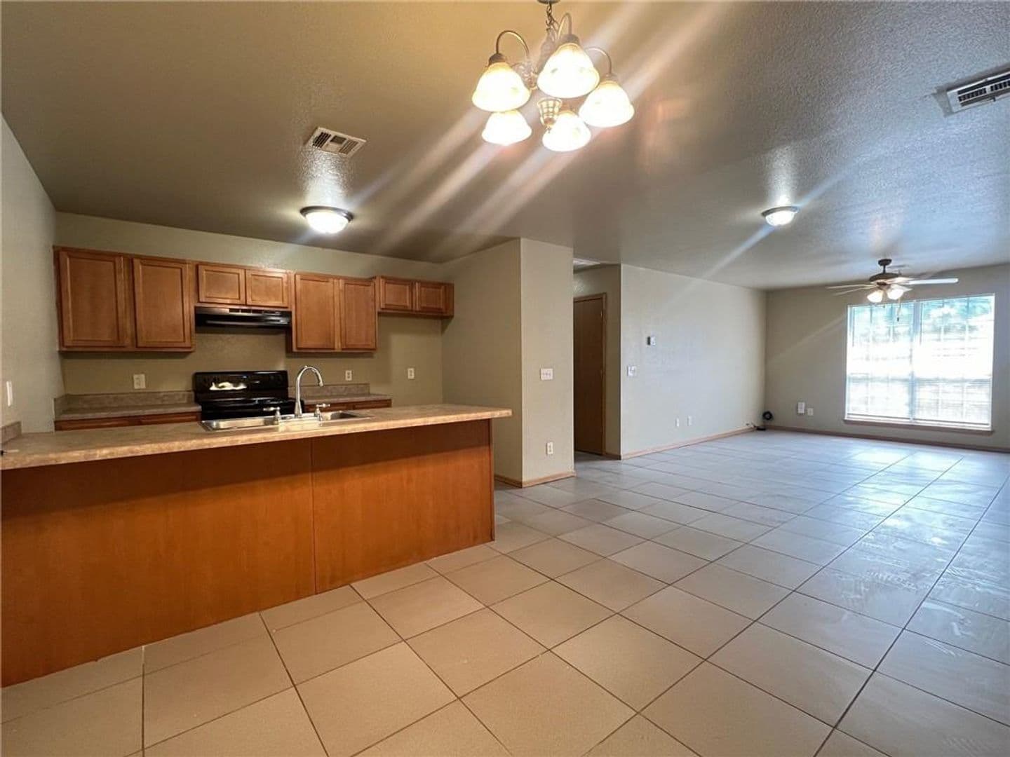 Springdale Apartment: 1186 Dove Loop