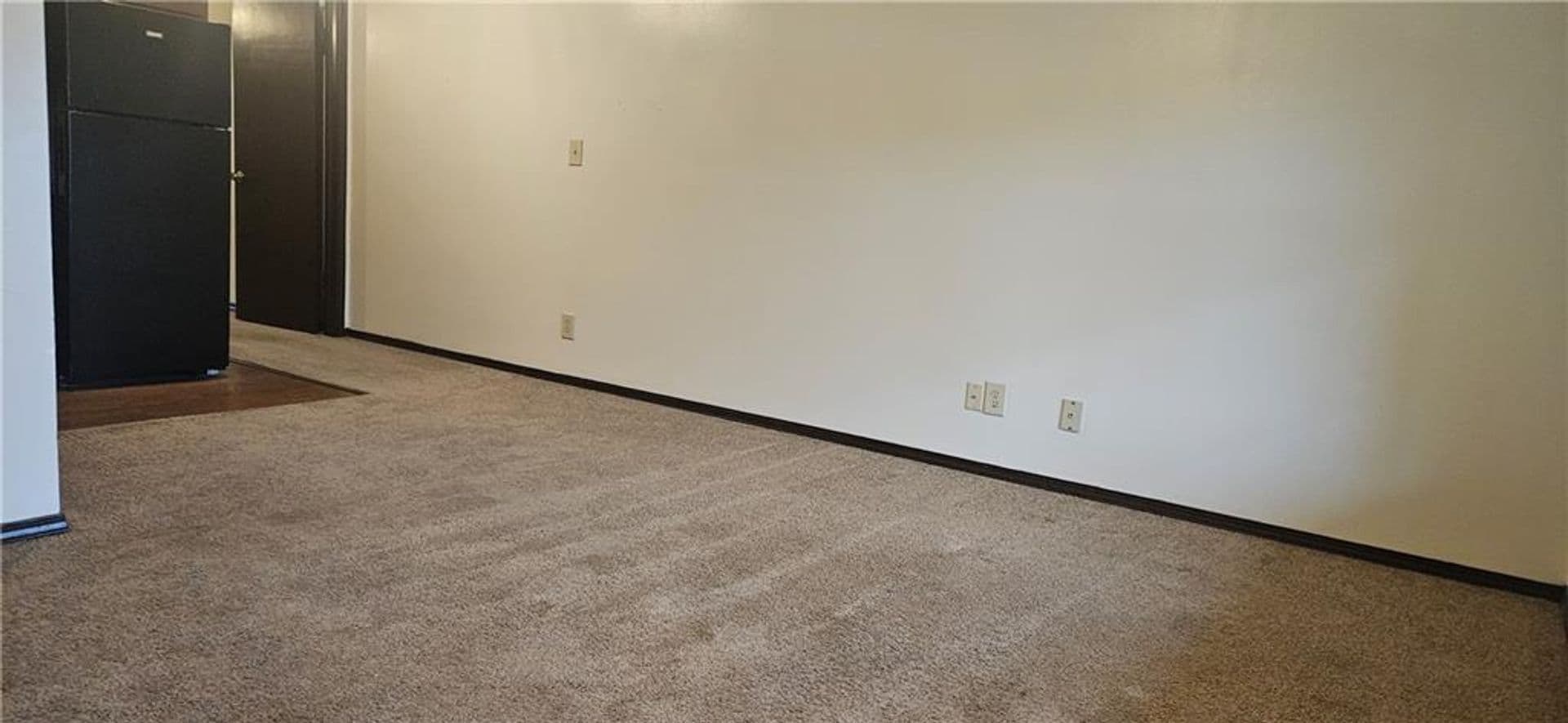 Fayetteville Apartment: 628 N Whitham