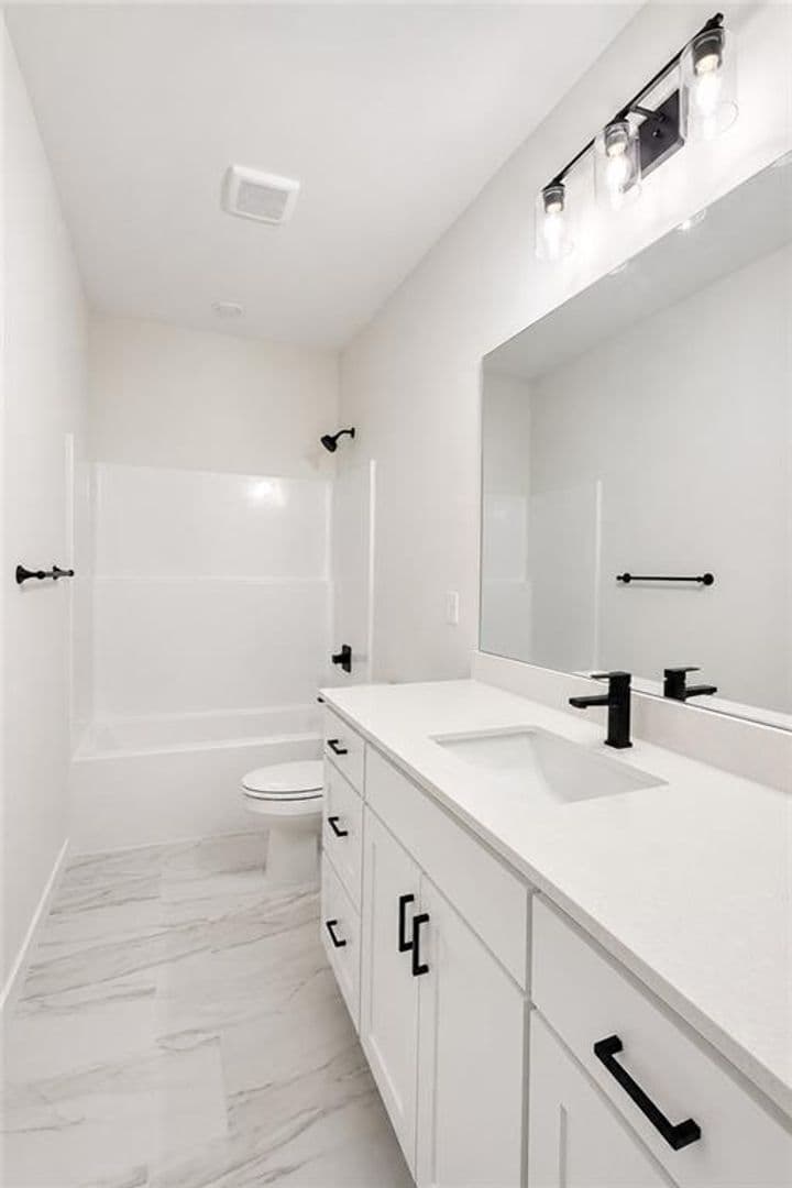 Springdale House: 3876 Repose Street