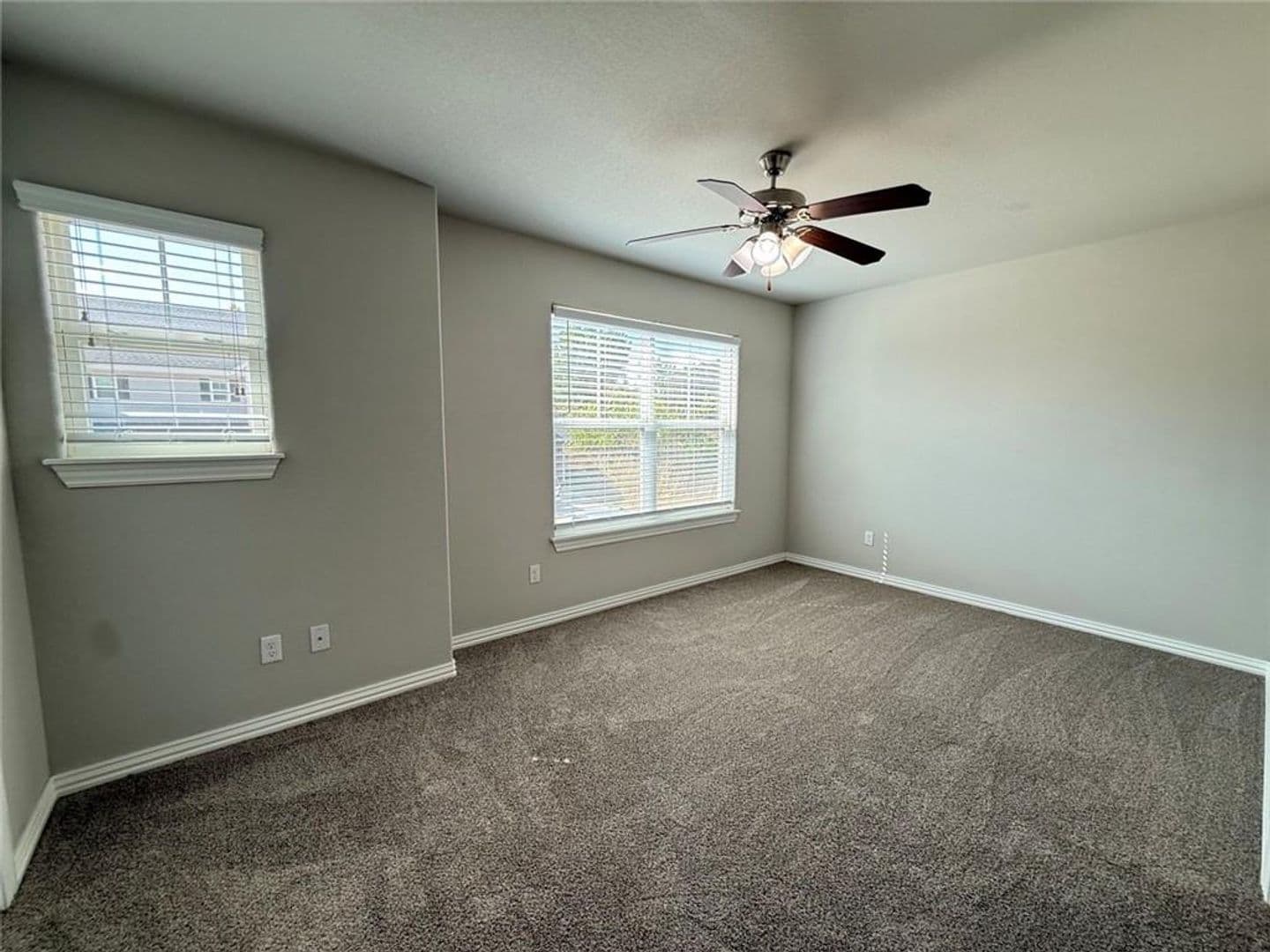 Rogers Apartment: 2725 - 2731 Kilimanjaro