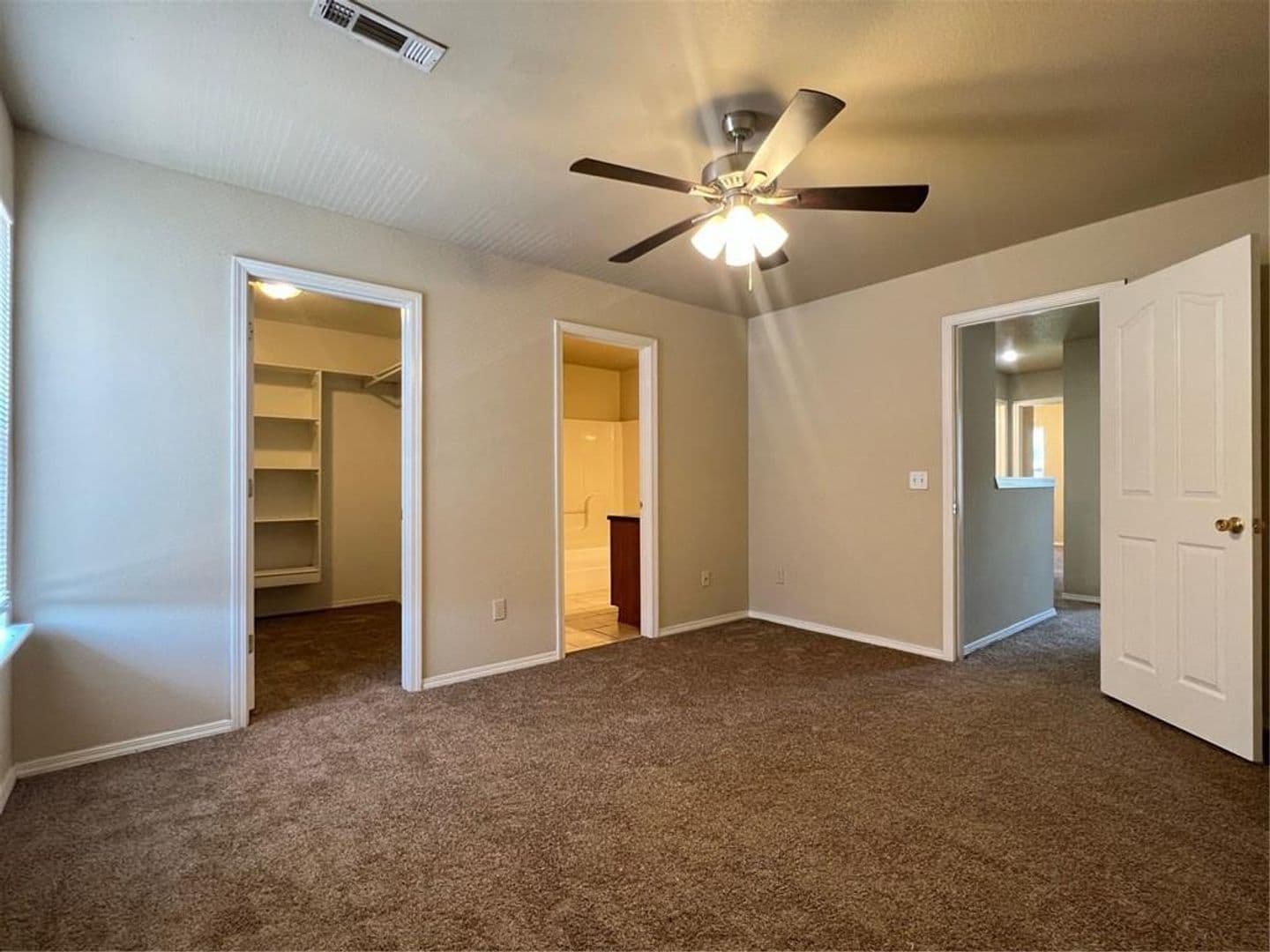 Fayetteville Apartment: 1682-1684 Evening