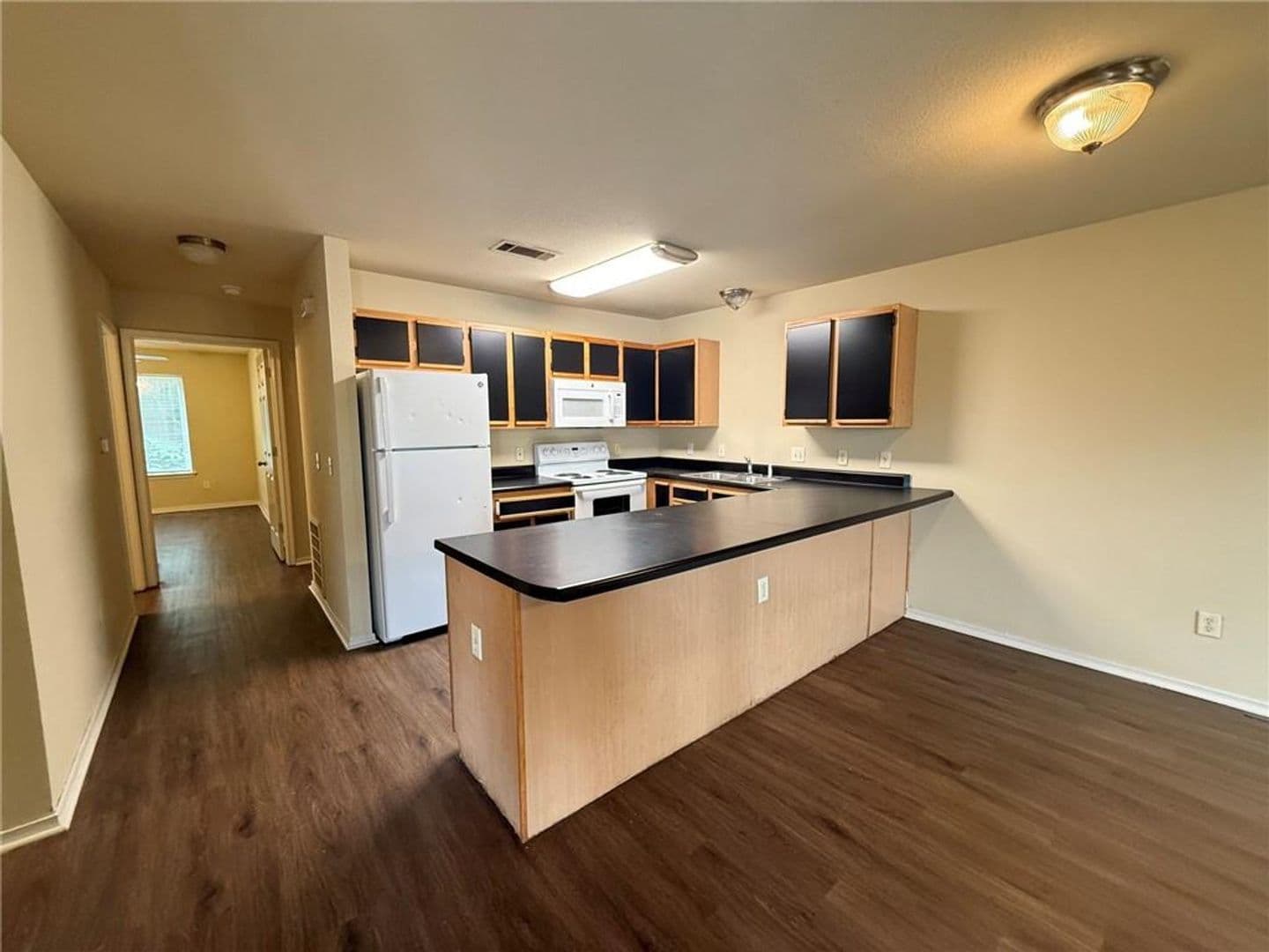 Fayetteville Apartment: Piedmont Pl