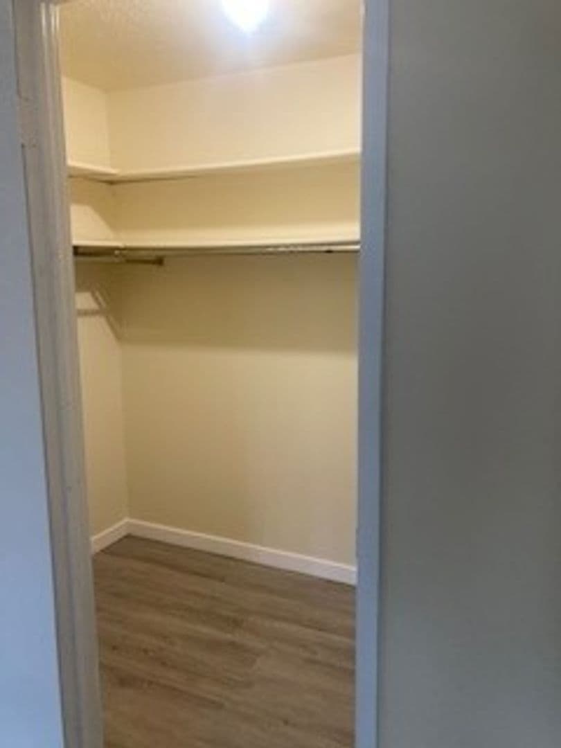 Cincinnati Apartment: 6708-6714 Harrison Ave