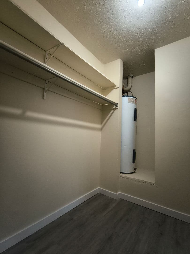 Cincinnati Apartment: 6708-6714 Harrison Ave