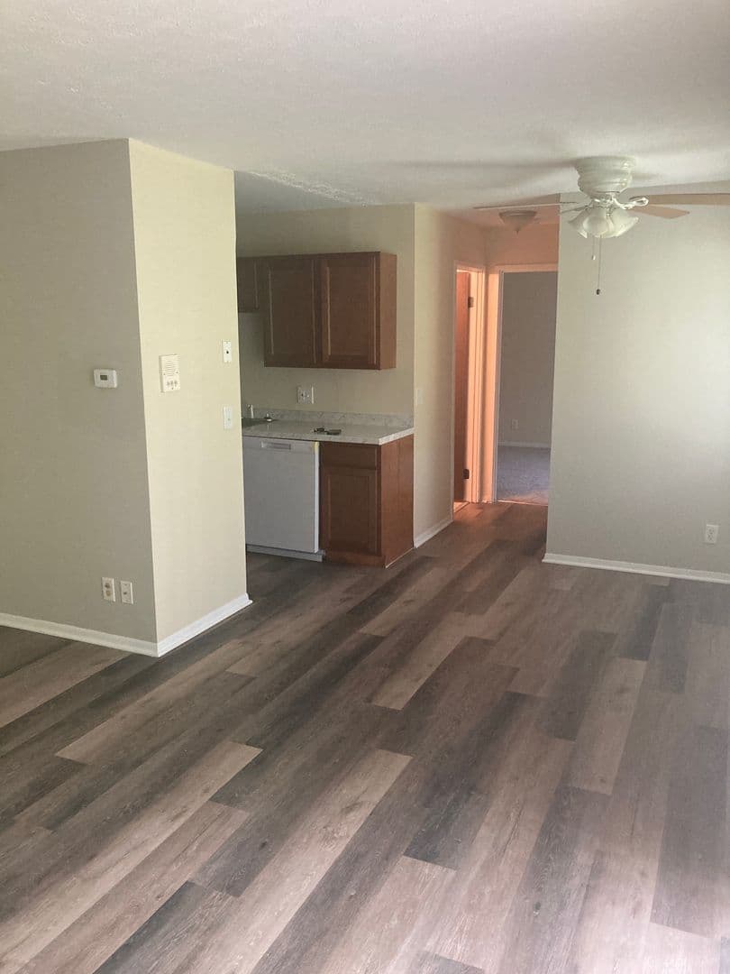 Cincinnati Apartment: 6708-6714 Harrison Ave