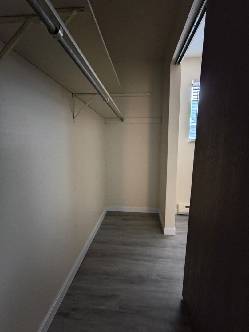 Cincinnati Apartment: 6708-6714 Harrison Ave