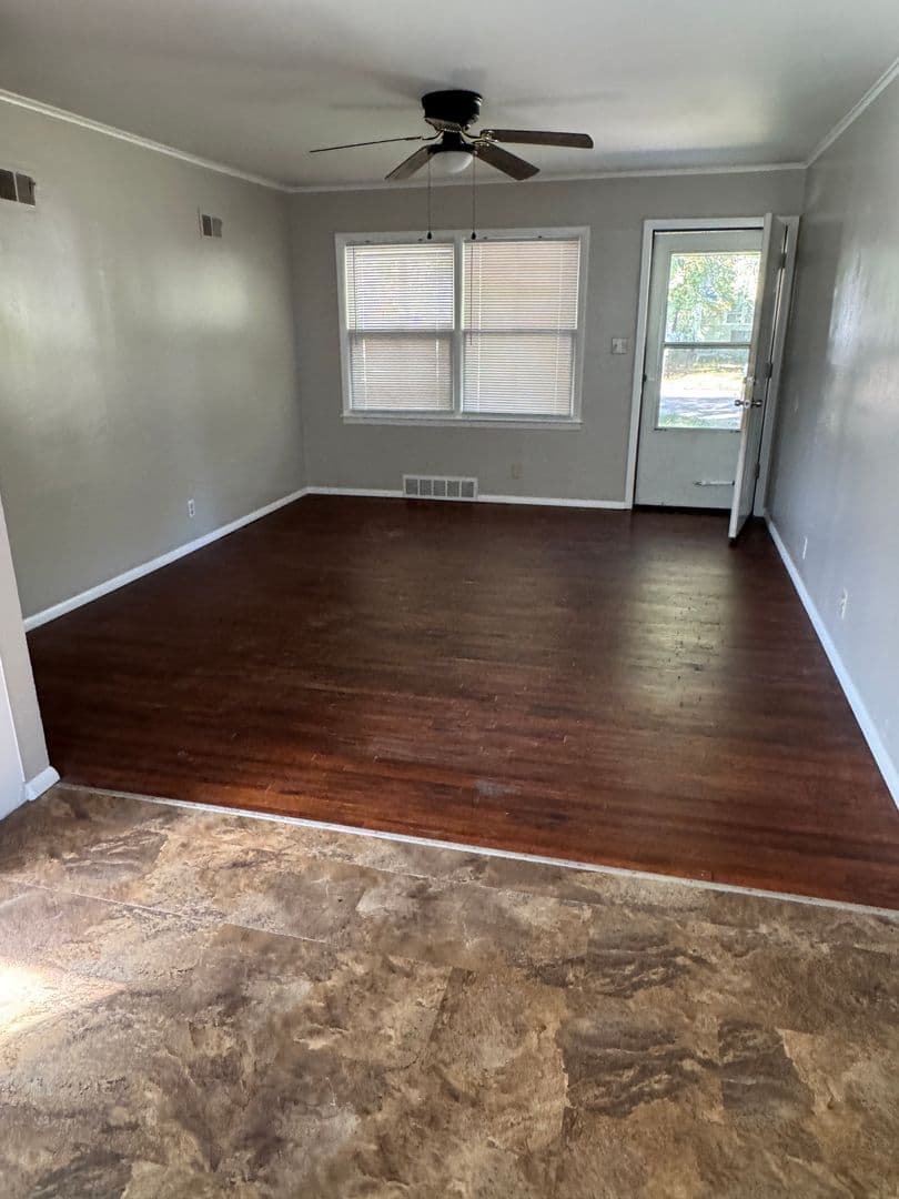 Bartlesville House: 1620 Oklahoma
