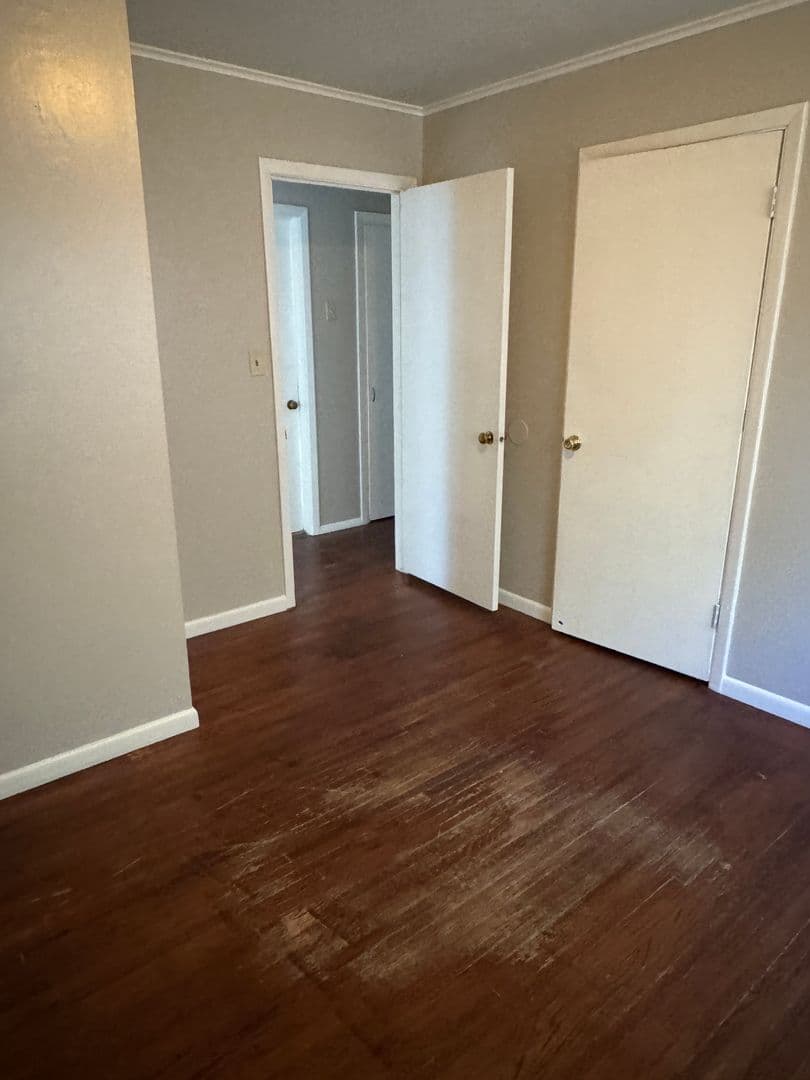 Bartlesville House: 1620 Oklahoma