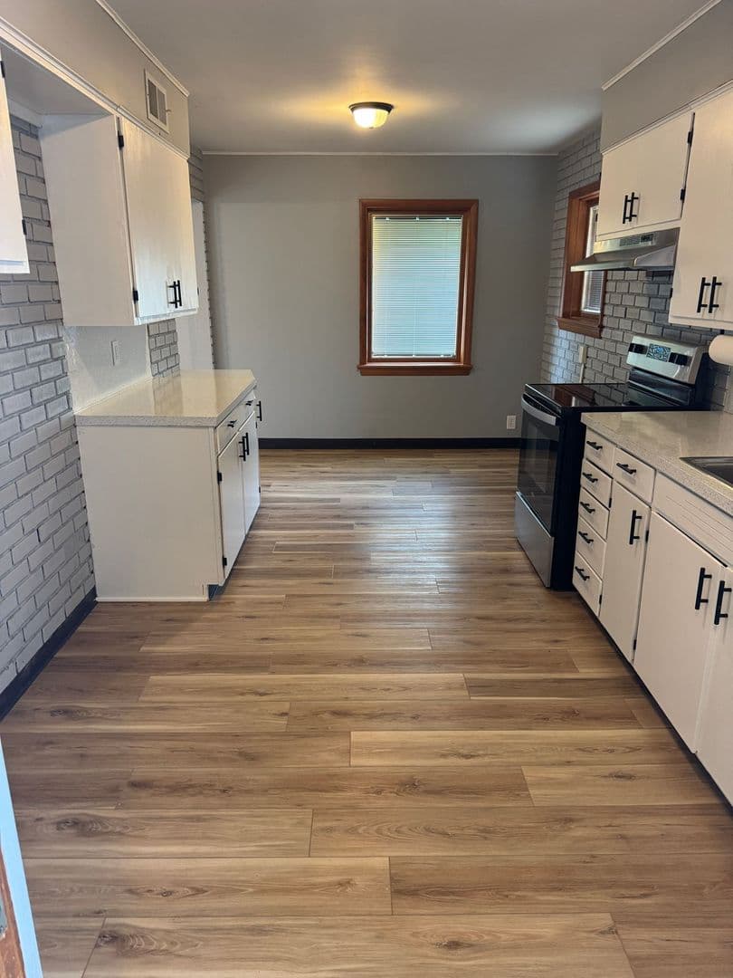 Bartlesville House: 4732 Cornell