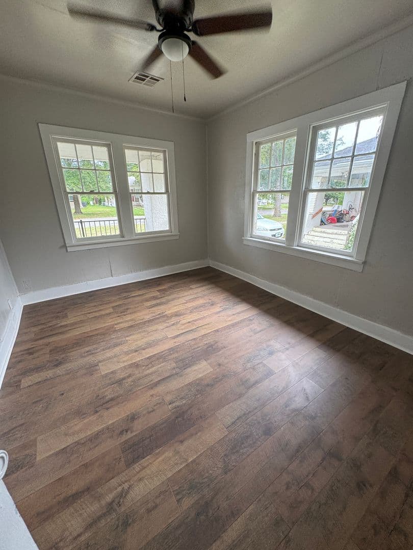Bartlesville House: 1321 S Keeler