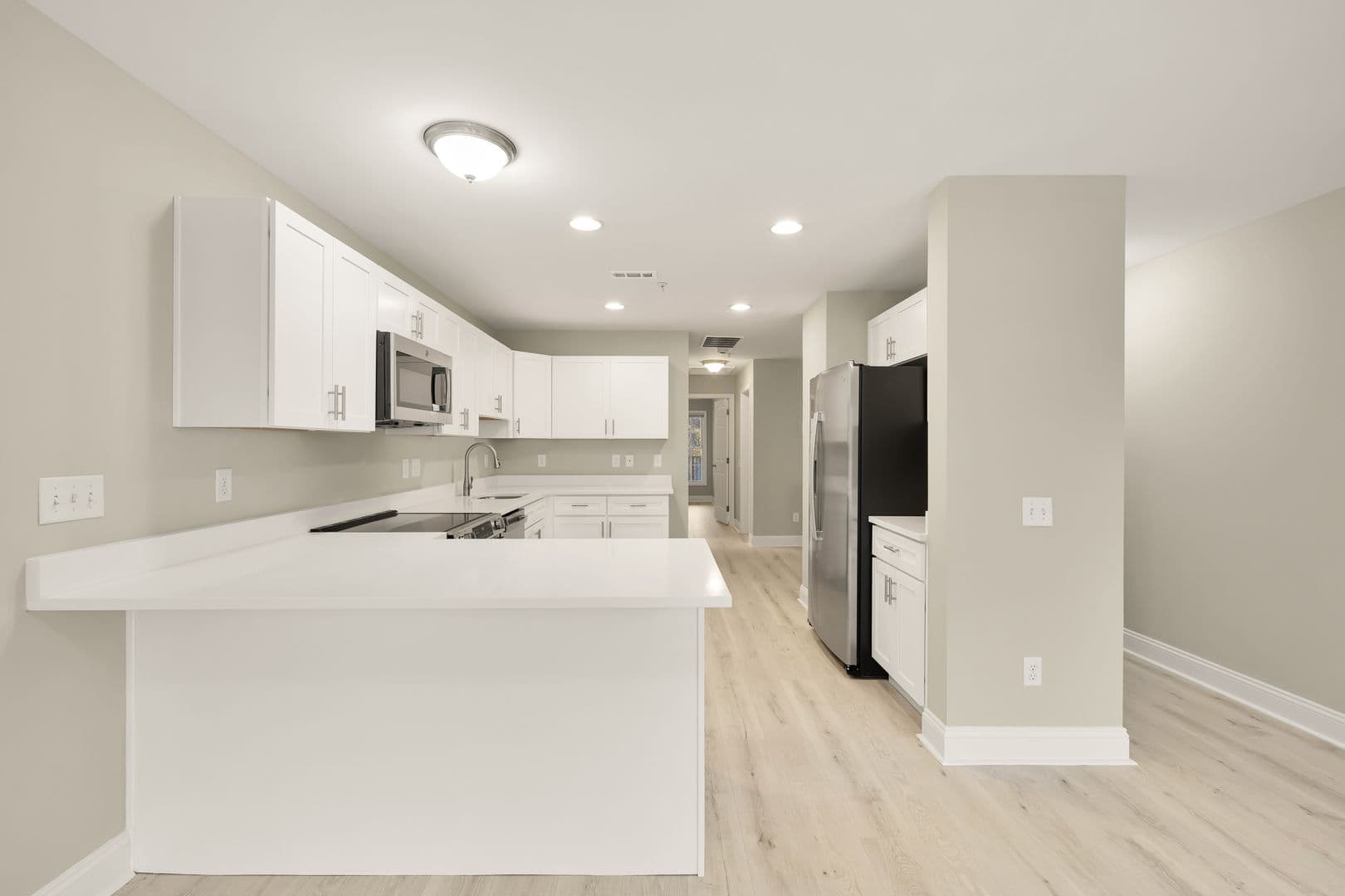 Washington Apartment: 1753 W St SE