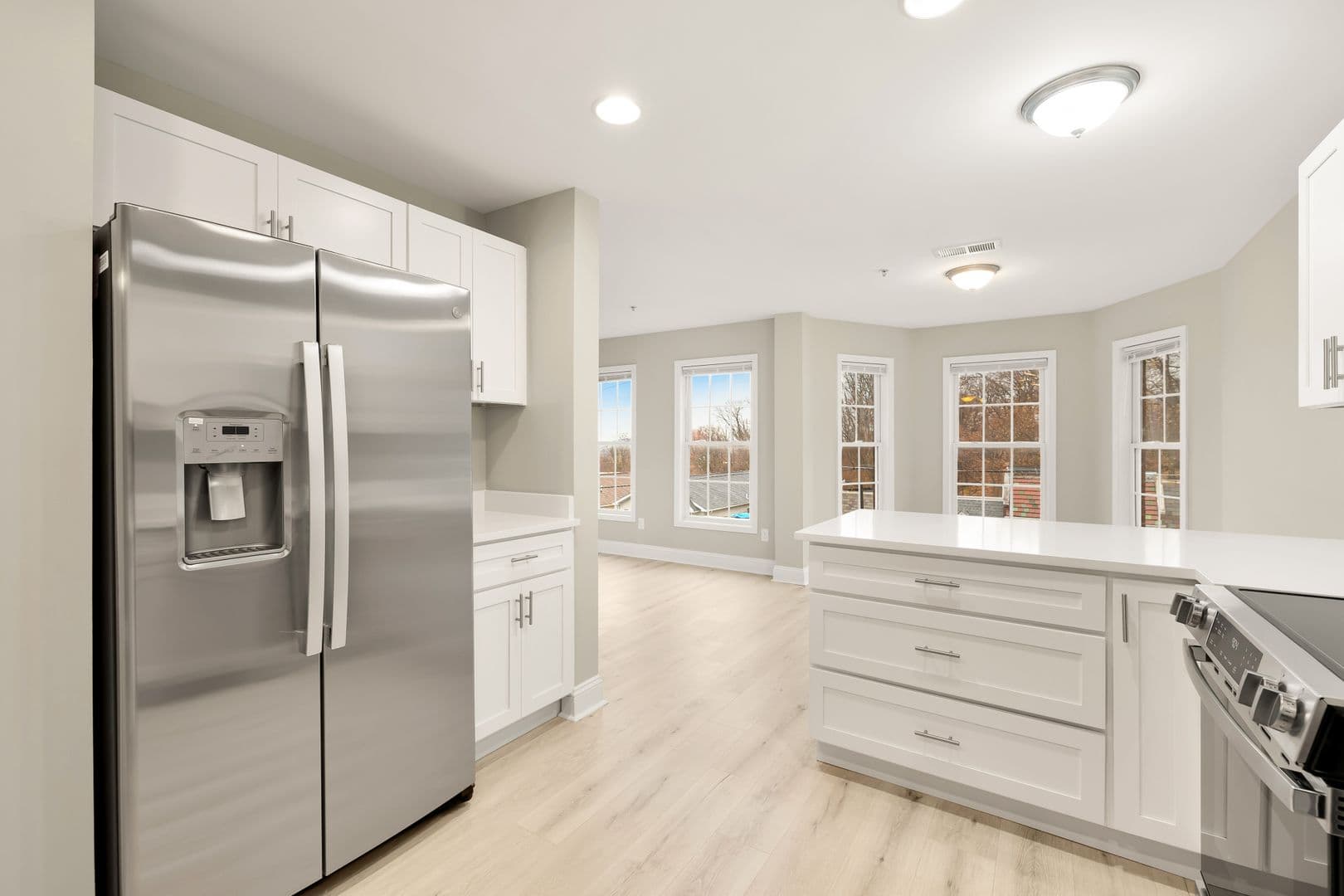Washington Apartment: 1753 W St SE