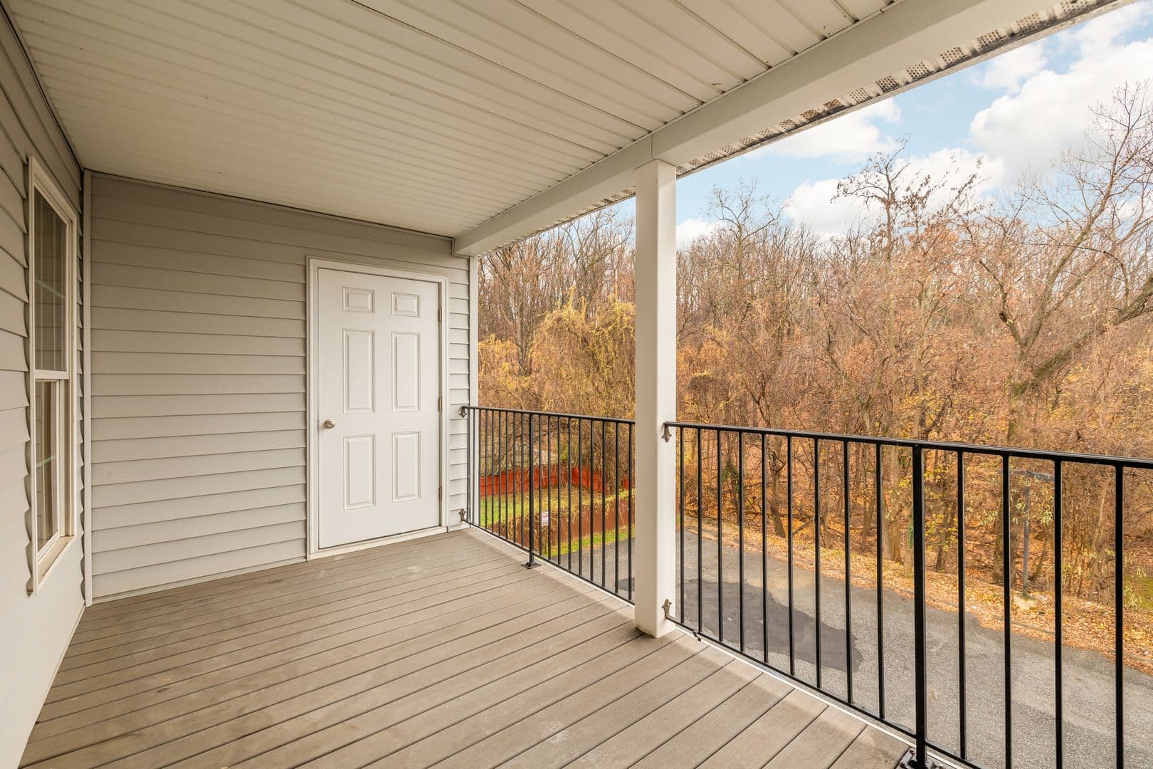 Washington Apartment: 1753 W St SE
