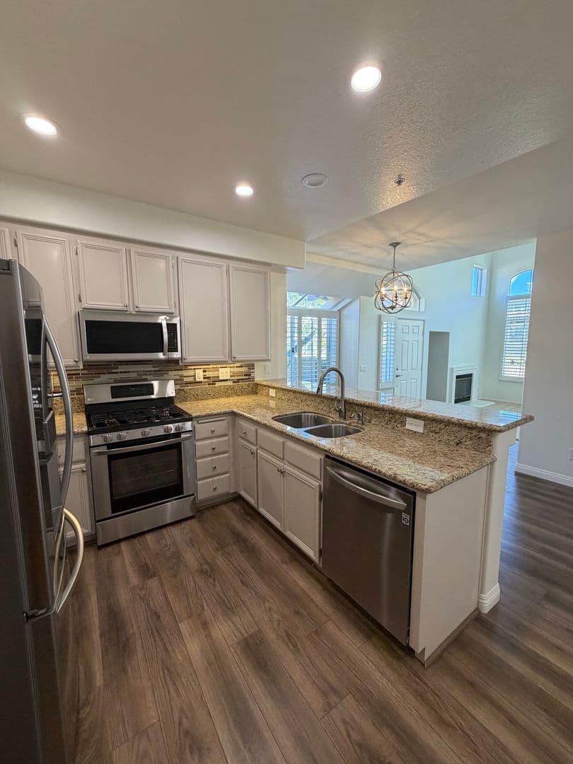 Rancho Santa Margarita Townhome: 66 Tierra Seguro