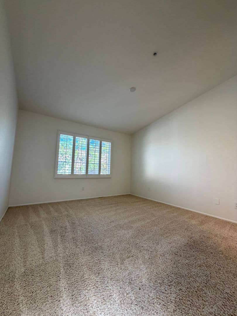 Rancho Santa Margarita Townhome: 66 Tierra Seguro