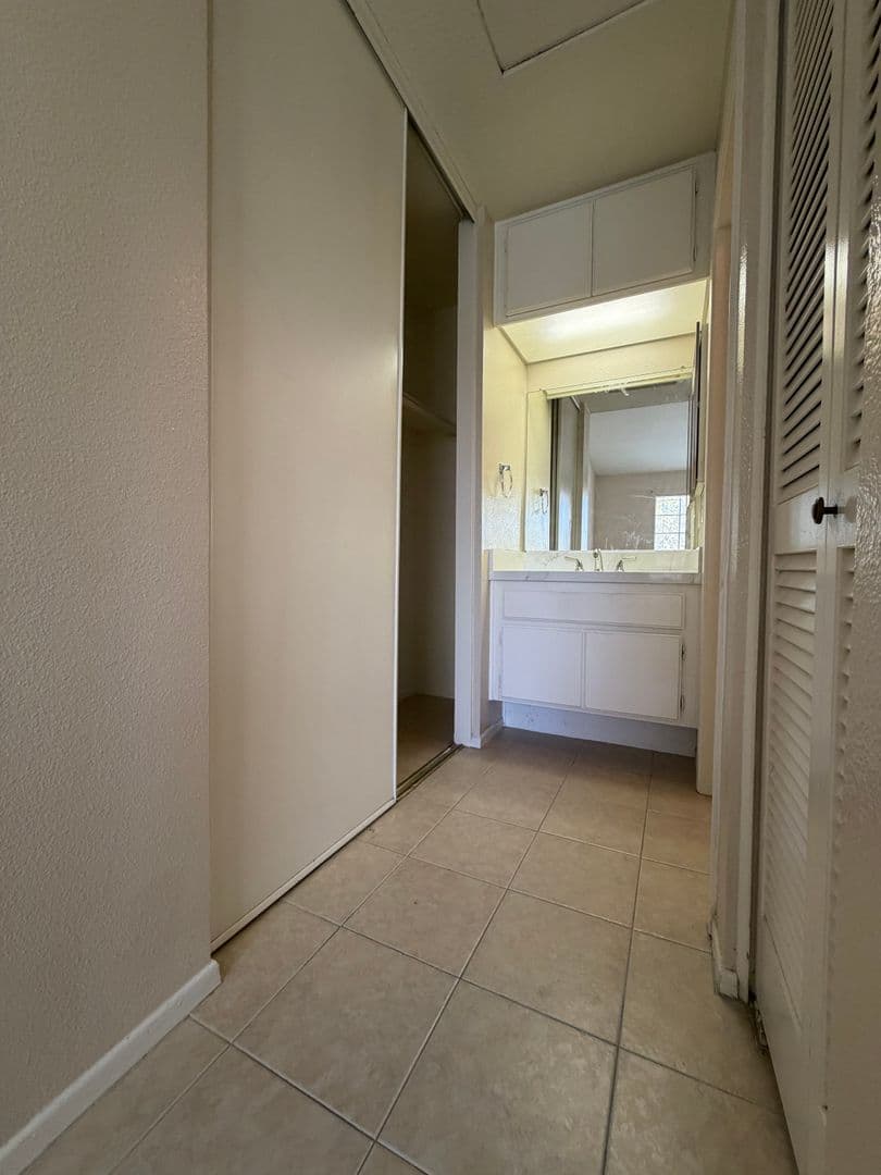 Rancho Santa Margarita Condo: 79 Gaviota