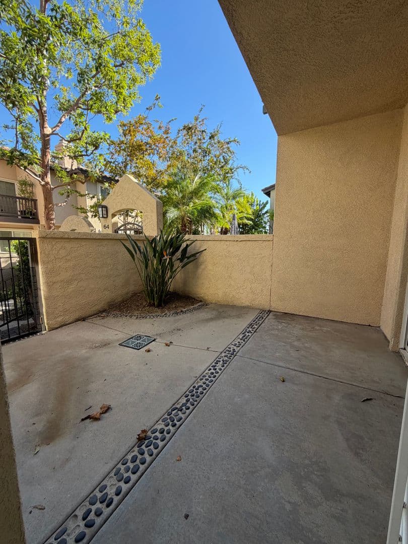 Rancho Santa Margarita Townhome: 66 Tierra Seguro