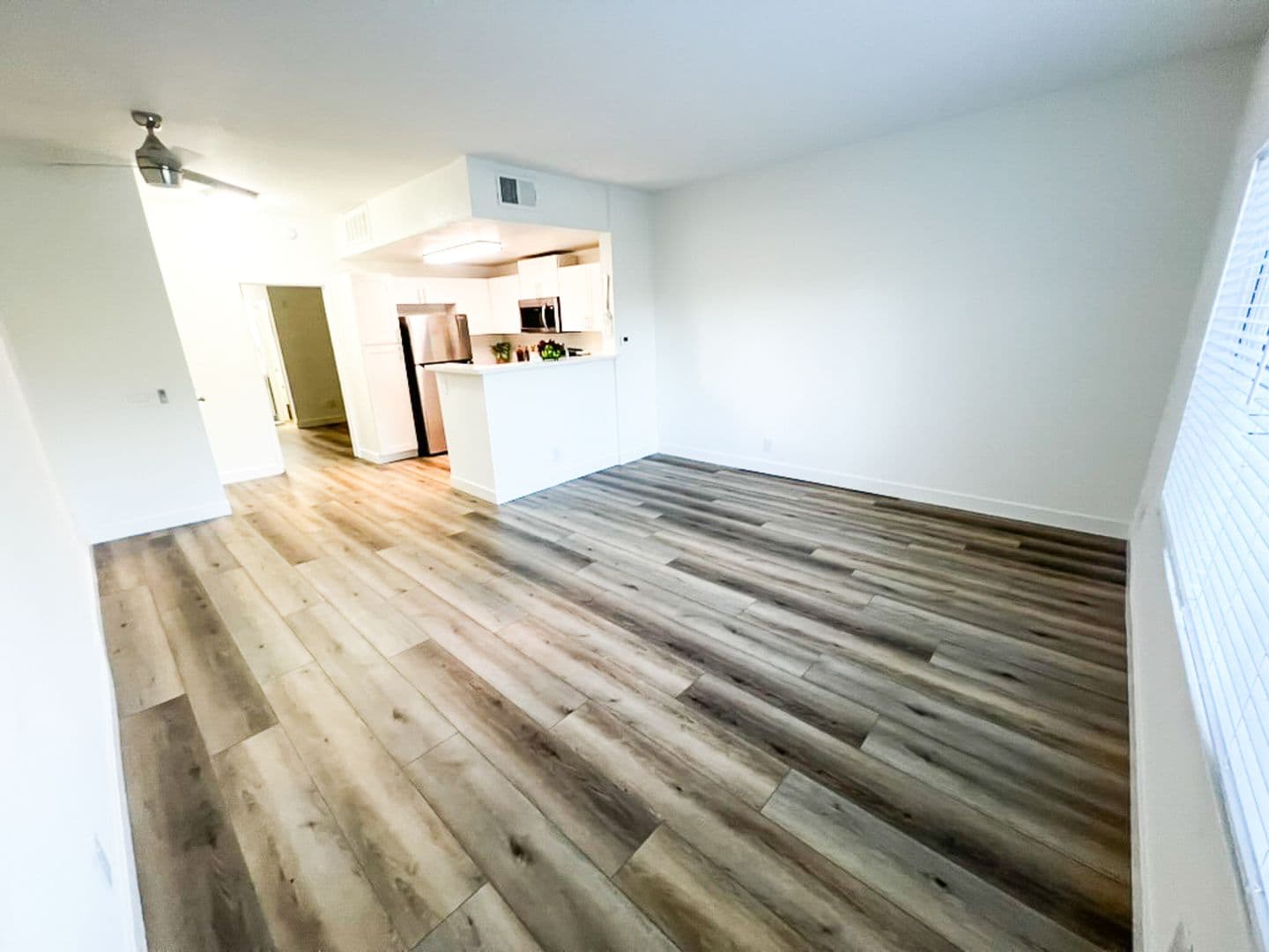 CANOGA PARK Apartment: 8700 DE SOTO AVENUE