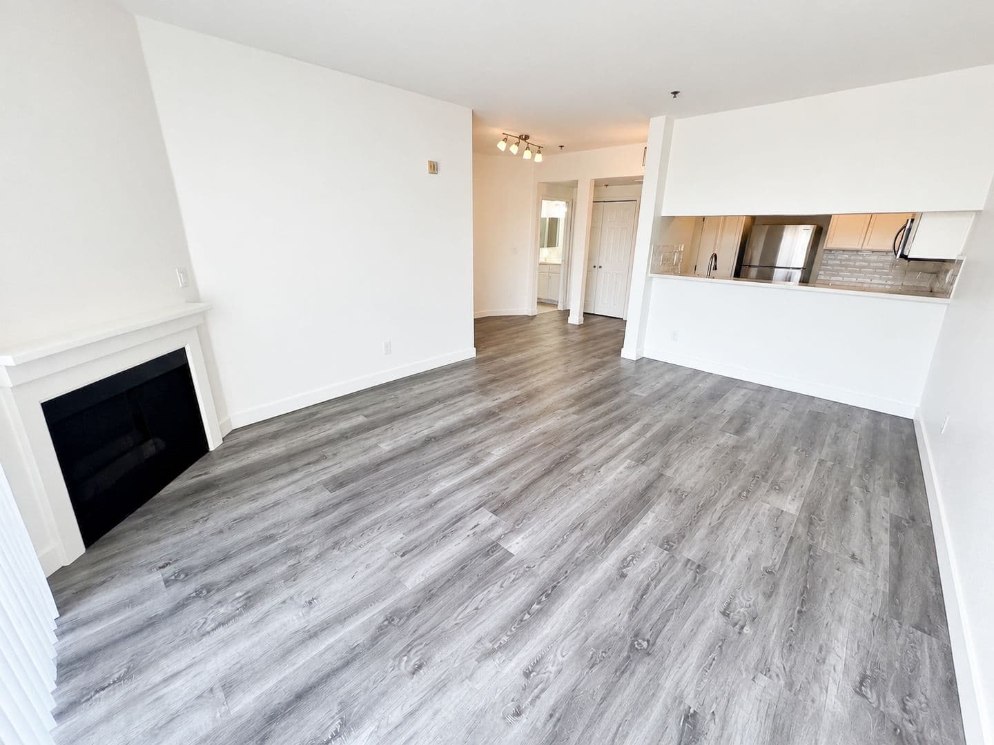 Studio City Apartment: 4150 Arch Drive