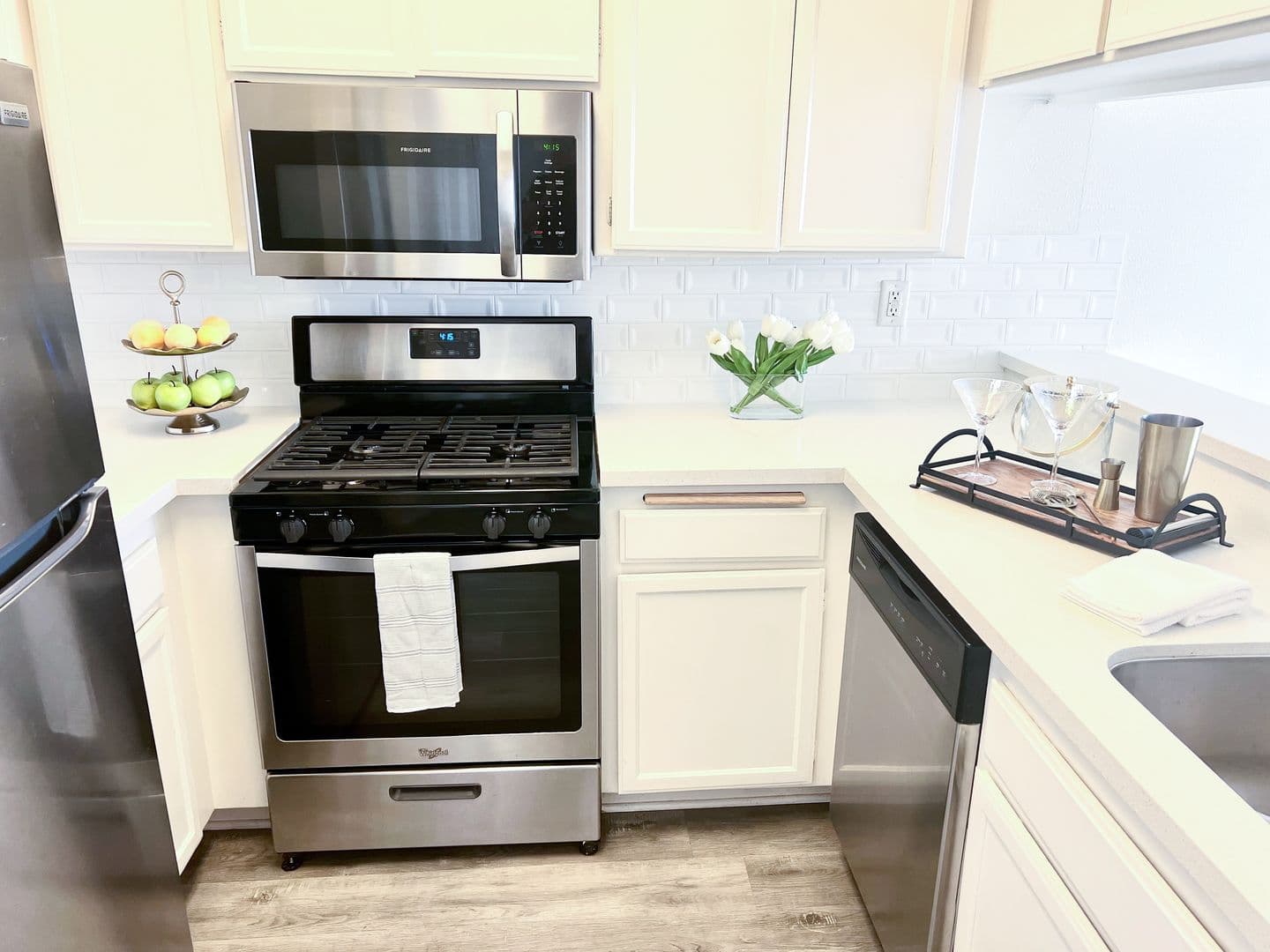 Studio City Apartment: 4150 Arch Drive