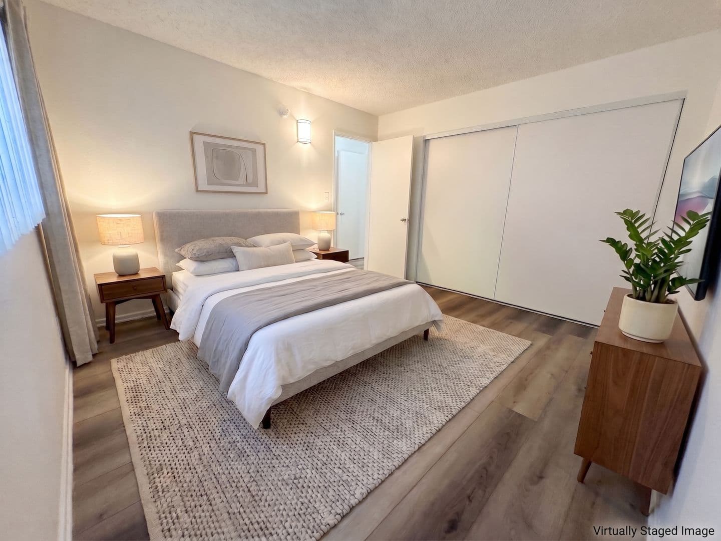 Northridge Apartment: 18400 Malden Street