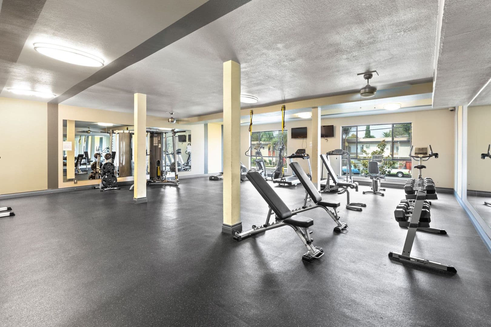 CANOGA PARK Apartment: 8700 DE SOTO AVENUE