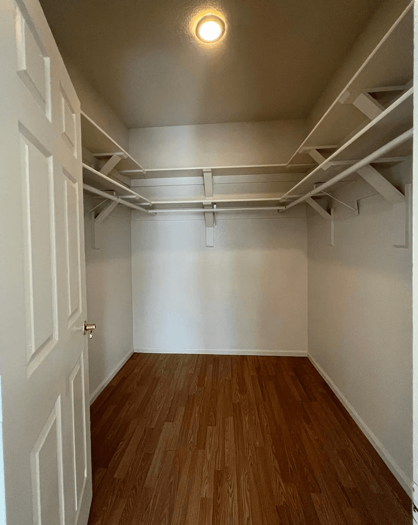 Denver Apartment: 4567 Morrison Rd