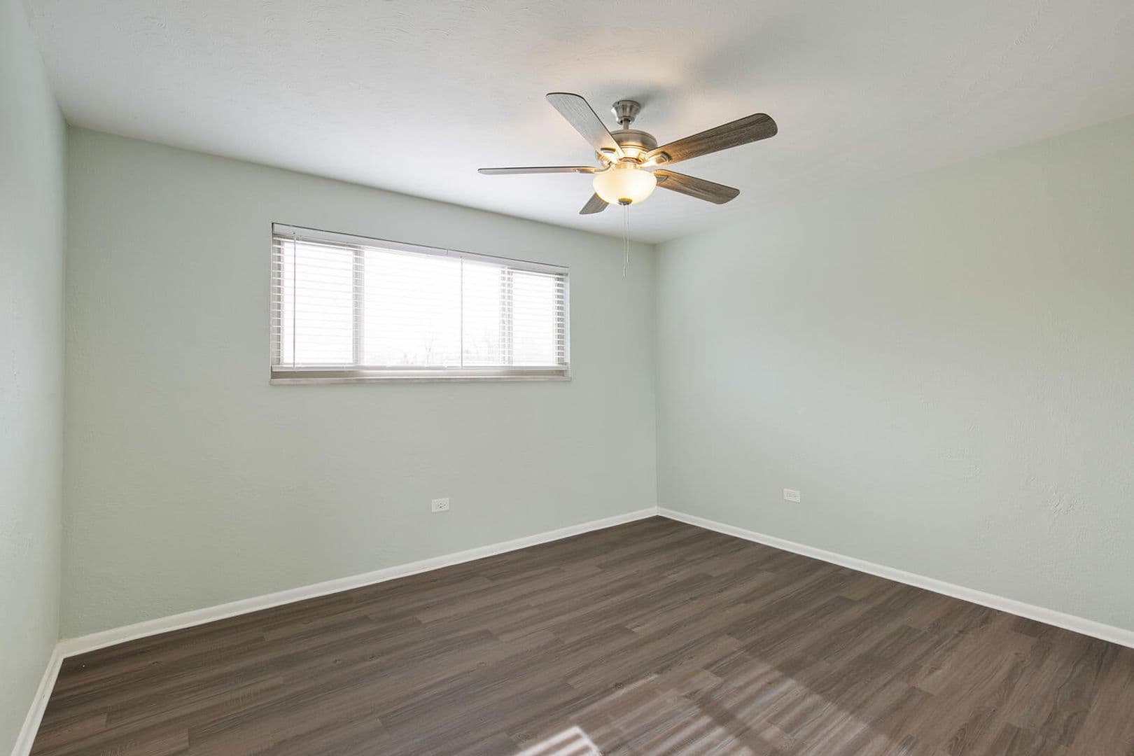 Lakewood Apartment: 1200-1220 Pierce Street