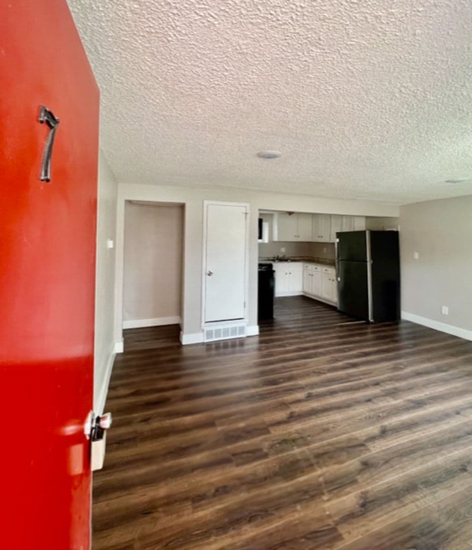 Denver Apartment: 982 S Sheridan Blvd