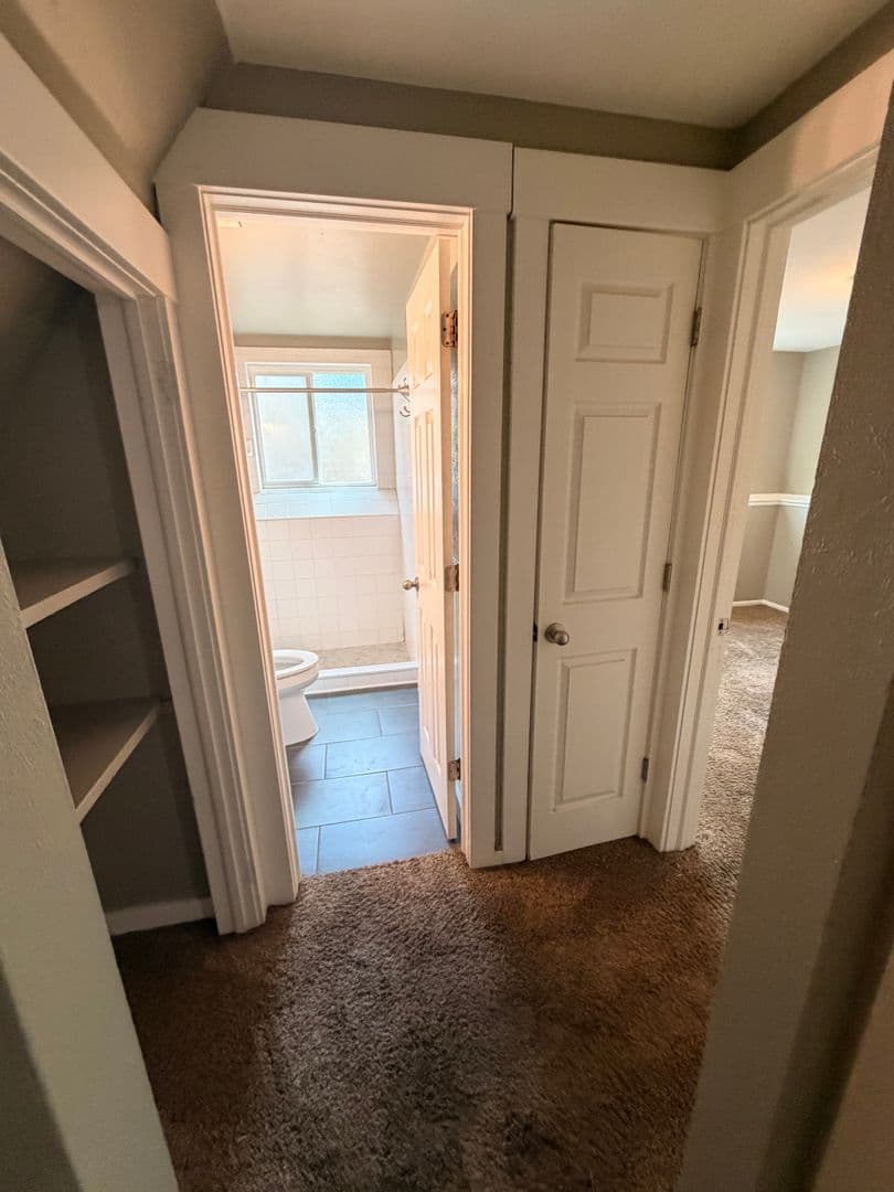 Denver Apartment: 5251  Meade Street