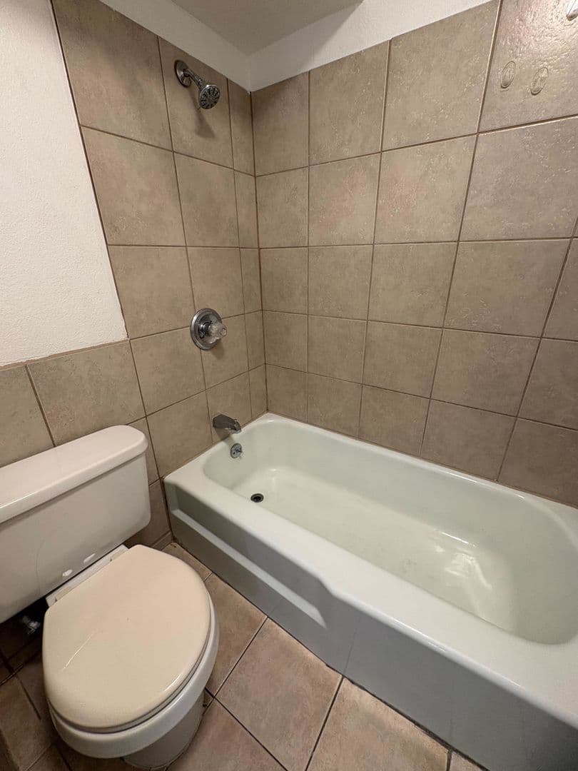 Aurora Apartment: 9504 East 17th Ave