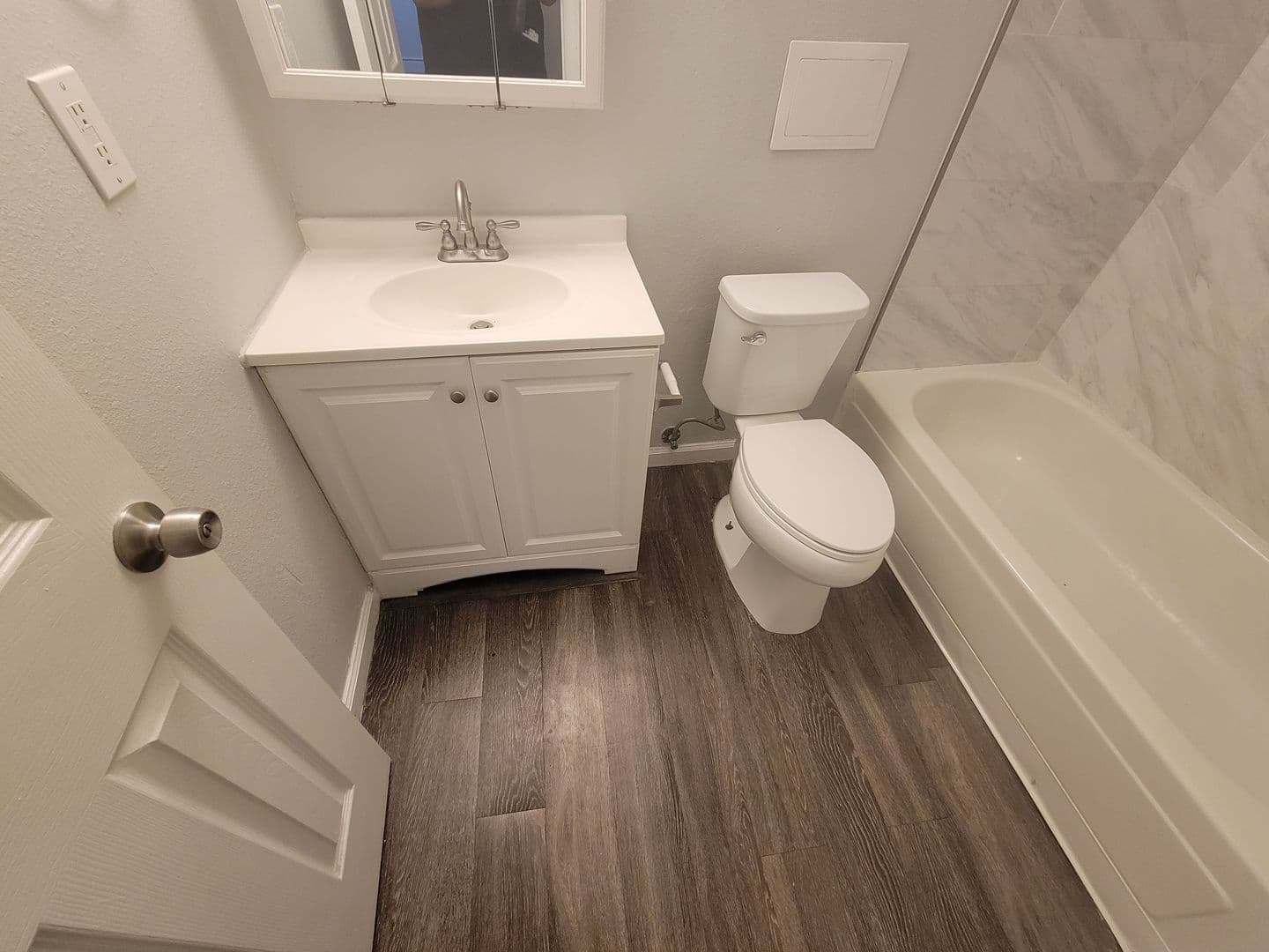 Aurora Apartment: 11852 E 16th Ave